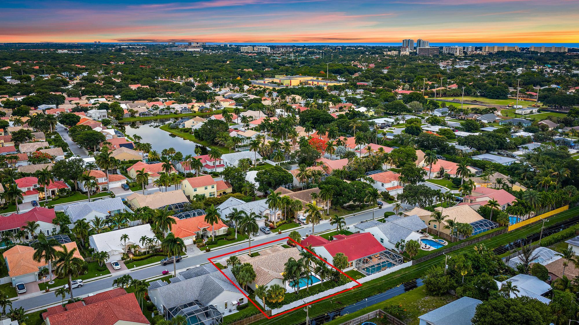 SIENA OAKS - Residential