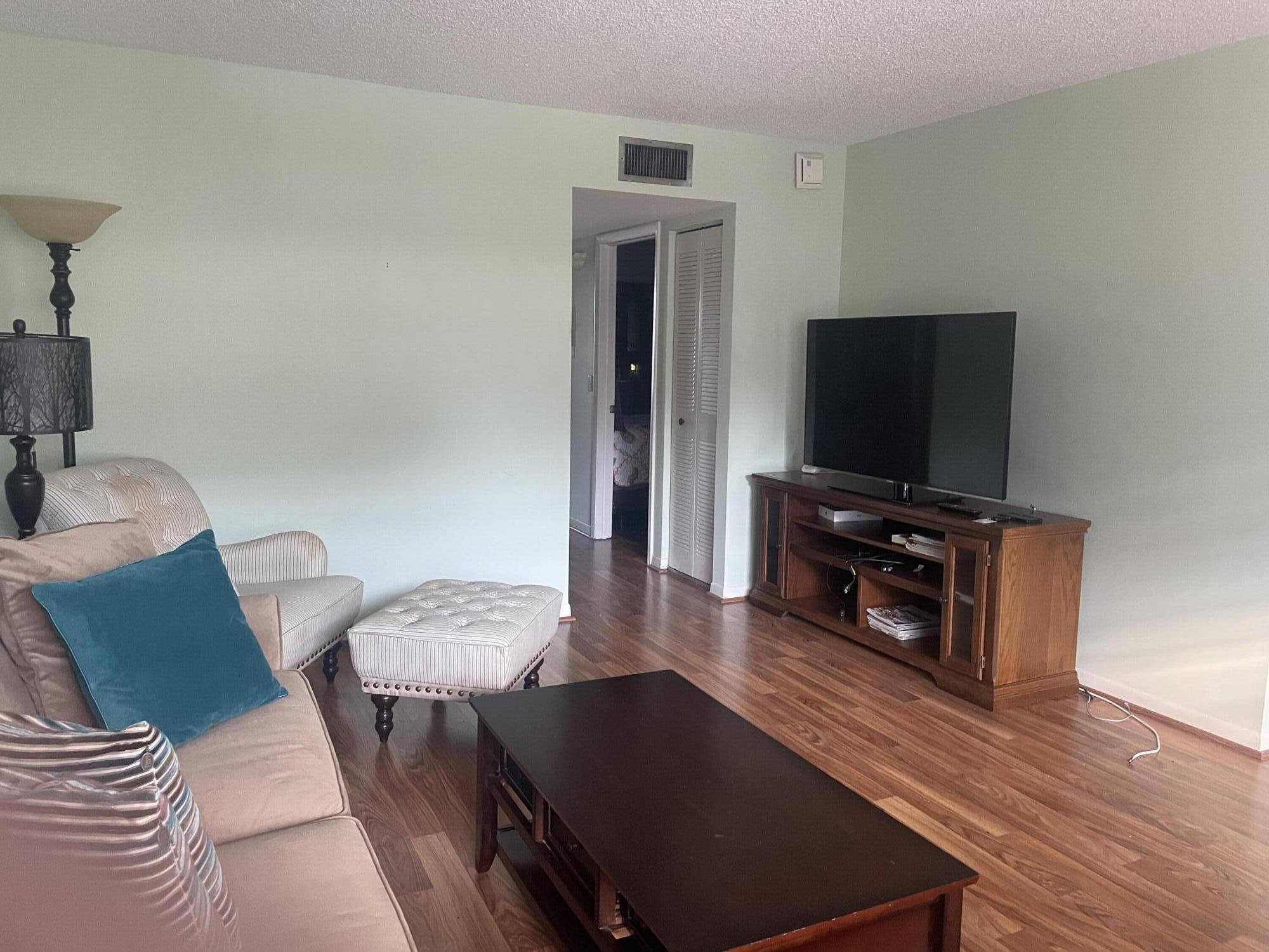 KINGS POINT PIEDMONT CONDOS - Residential