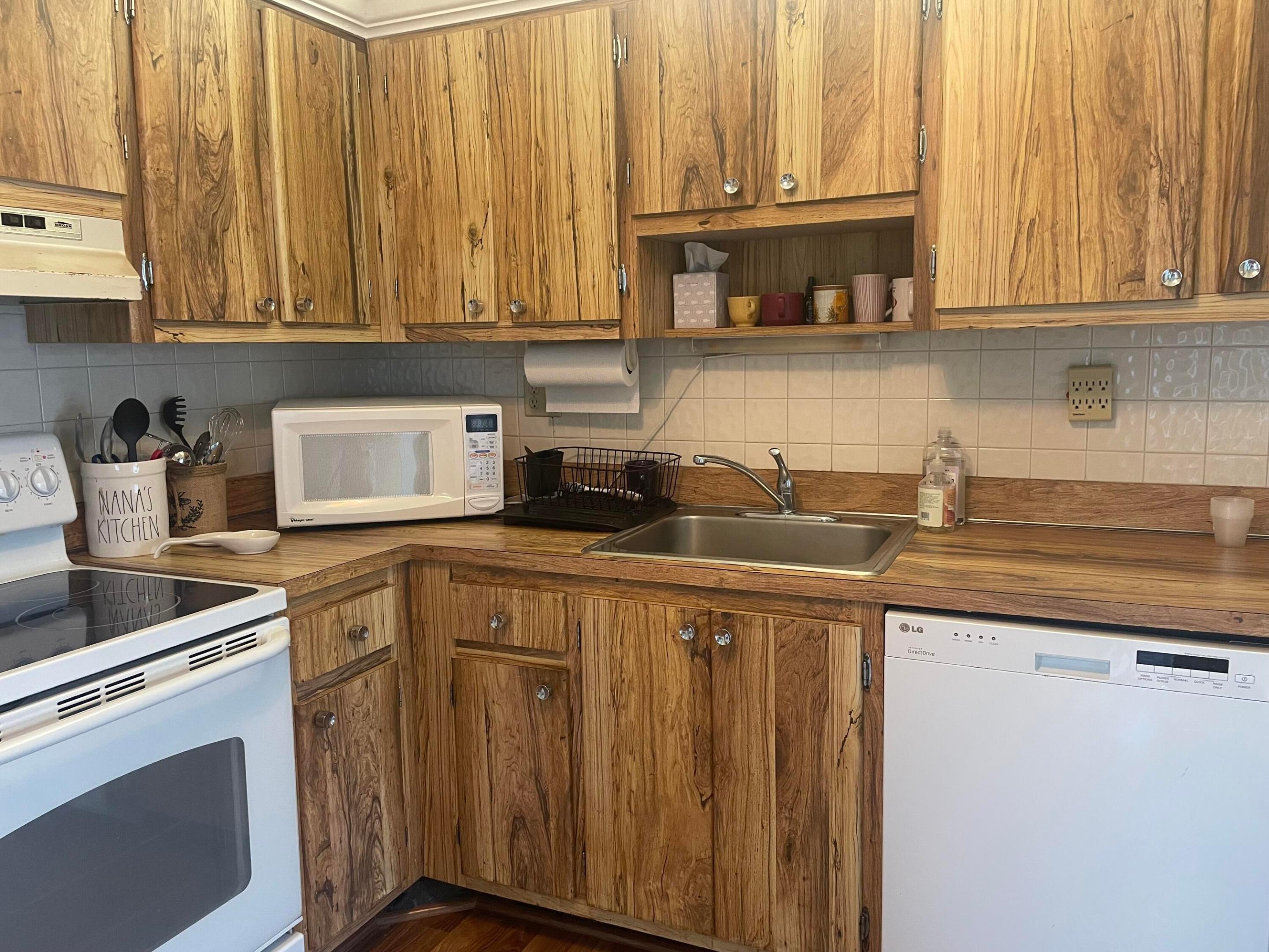 KINGS POINT PIEDMONT CONDOS - Residential