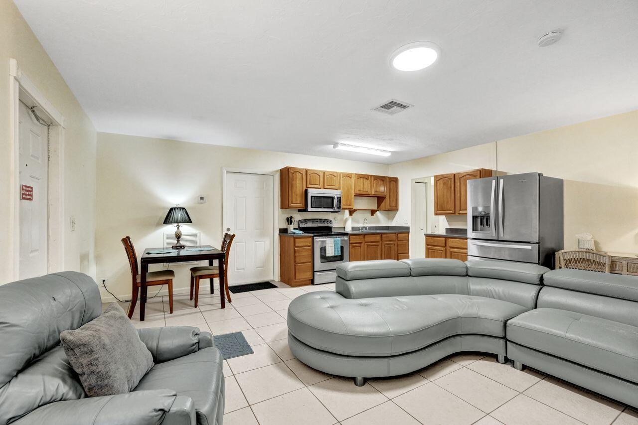 ZIMMERMAN NICHOLAS SUB - Residential Income