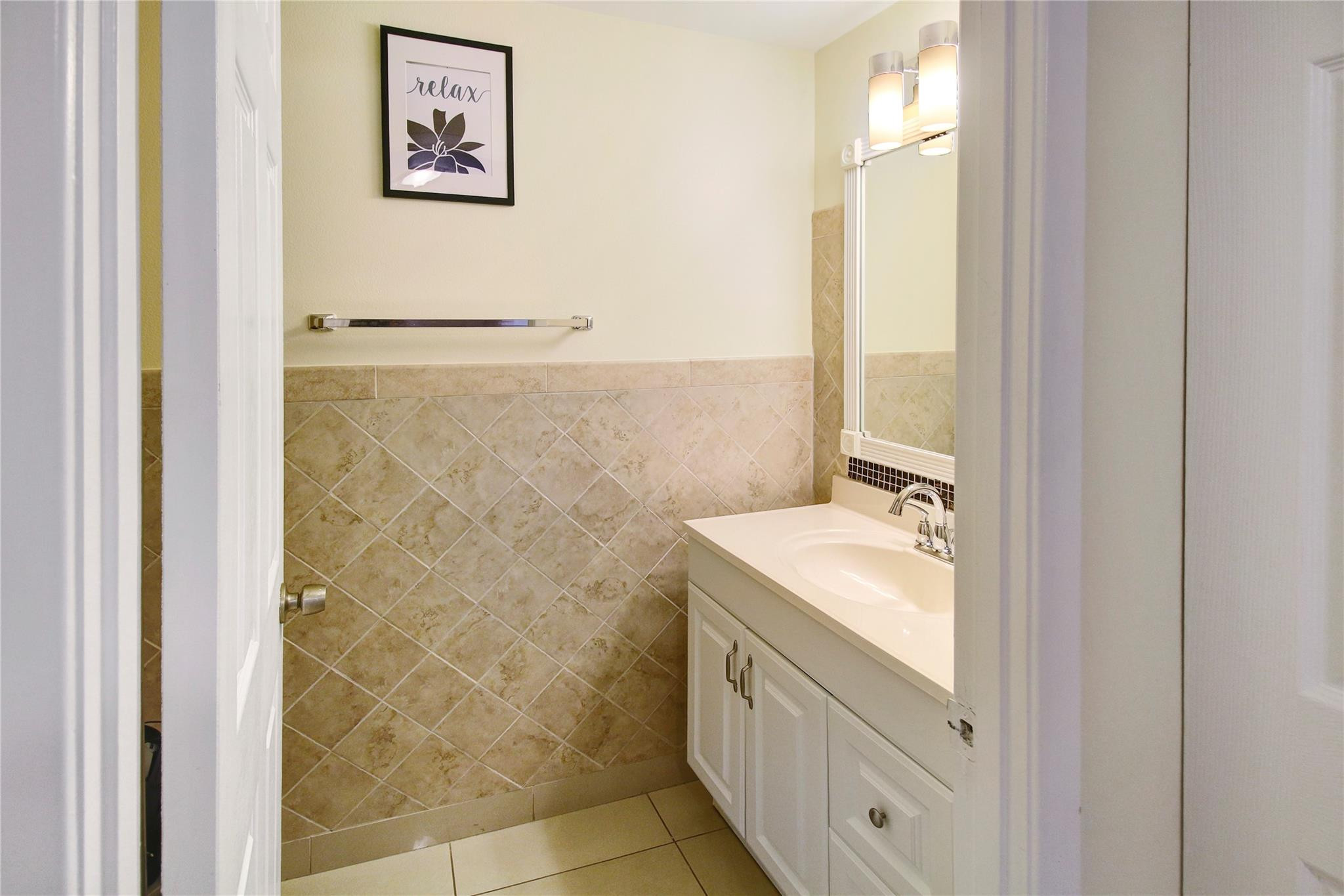 OLYMPUS CONDO PHASE - Residential