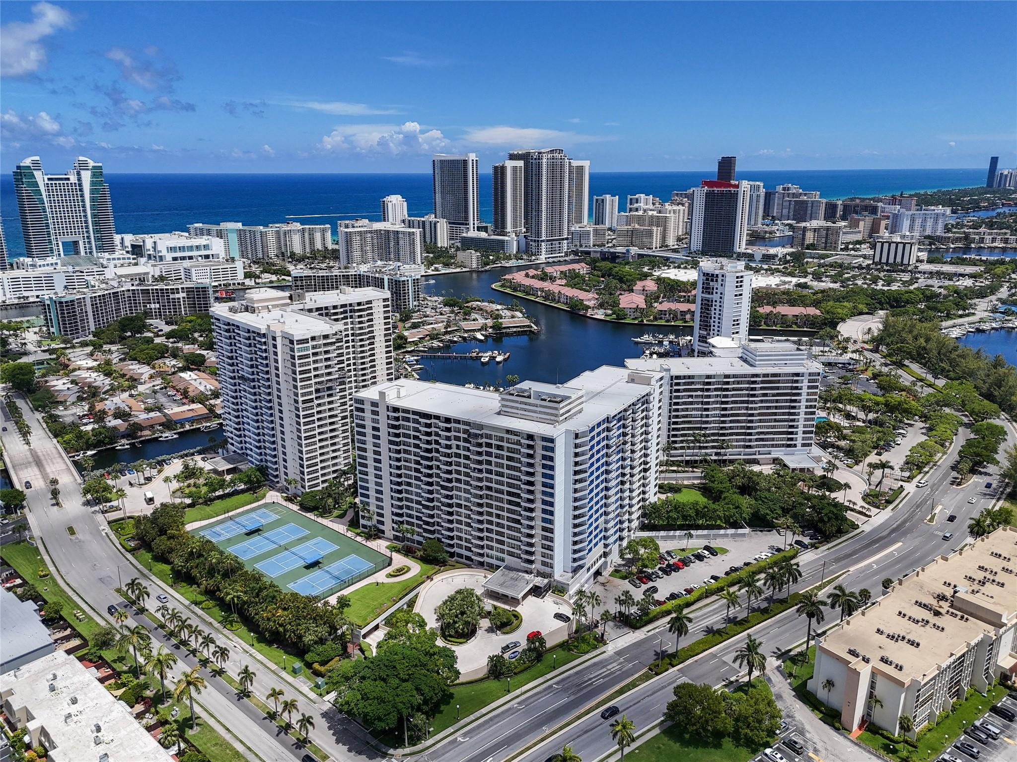 OLYMPUS CONDO PHASE - Residential