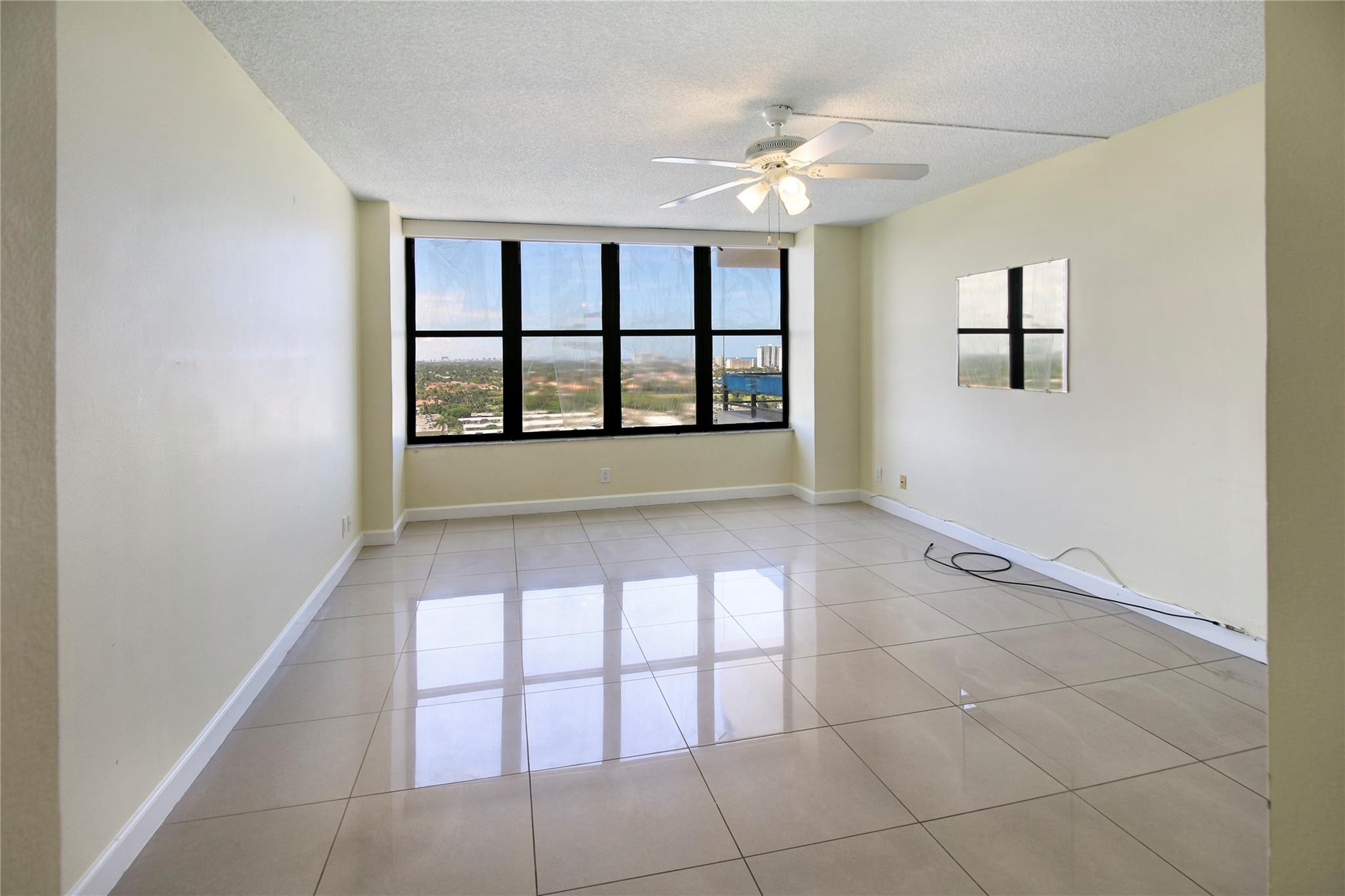 OLYMPUS CONDO PHASE - Residential