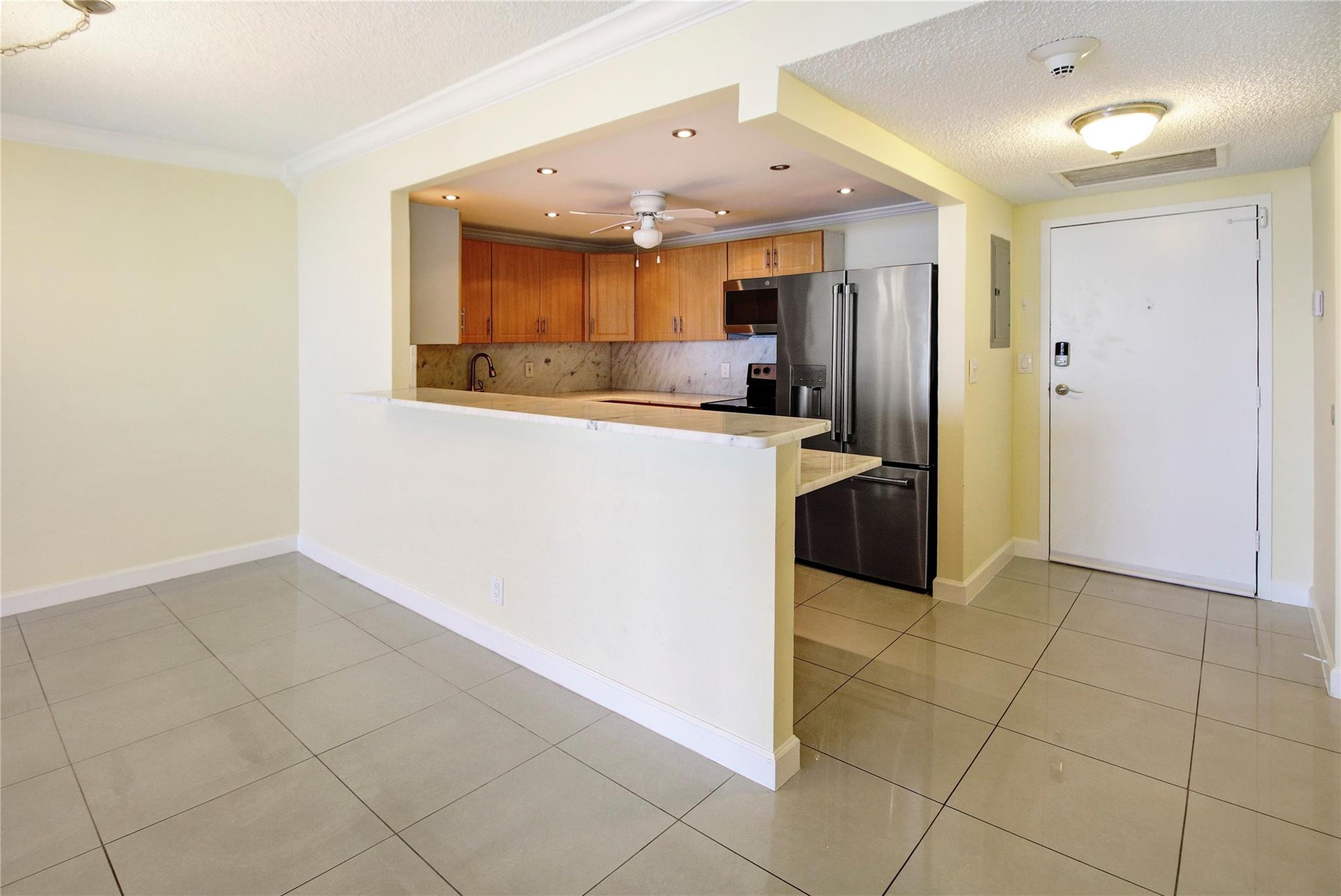 OLYMPUS CONDO PHASE - Residential