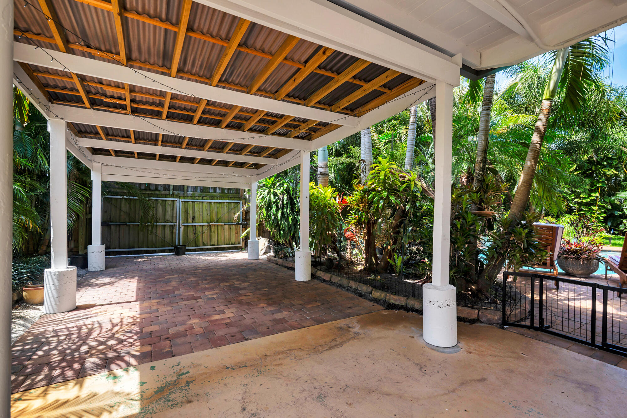 Flamingo Park - Residential