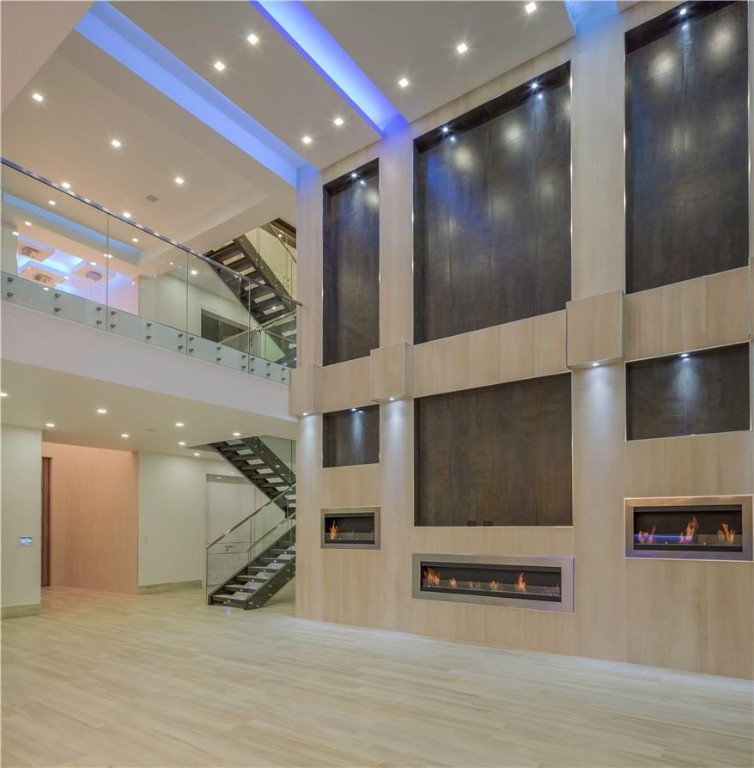 Gould Island 15-62 B - Residential