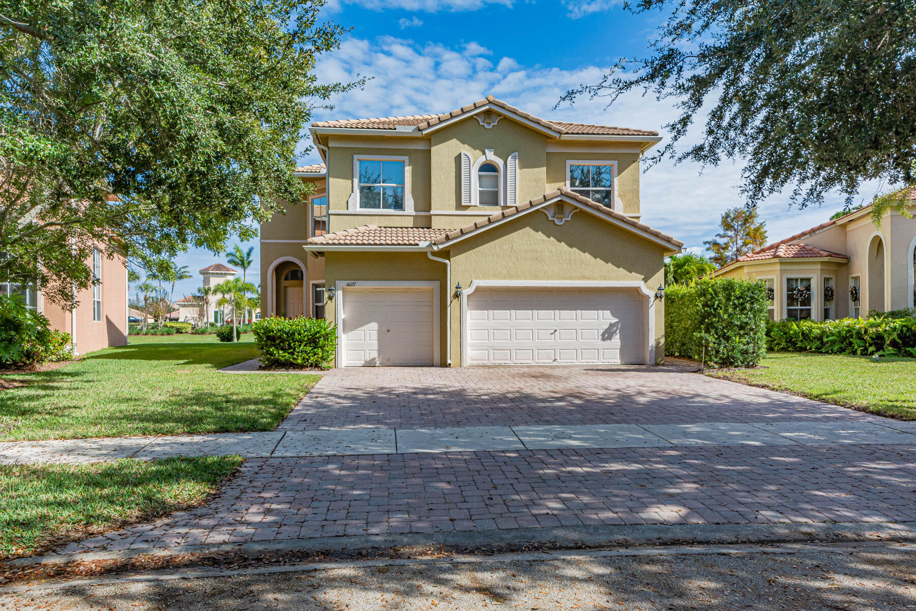 PORTOFINO SHORES - Residential