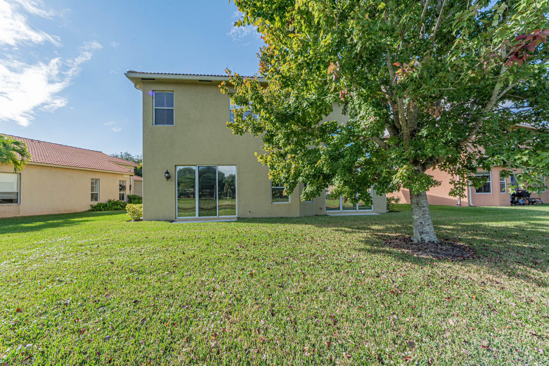PORTOFINO SHORES - Residential