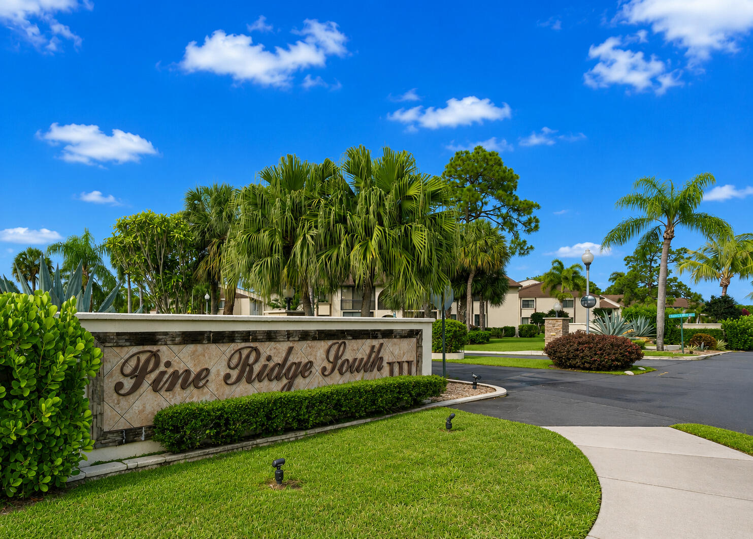 PINE RIDGE SOUTH III COND - Residential