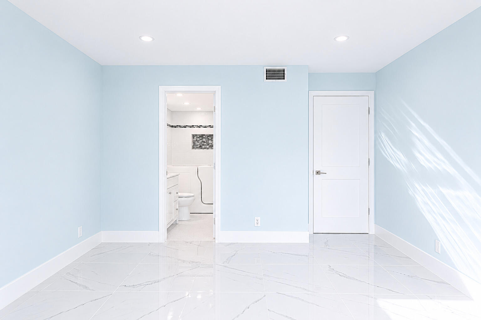 PINE RIDGE SOUTH III COND - Residential