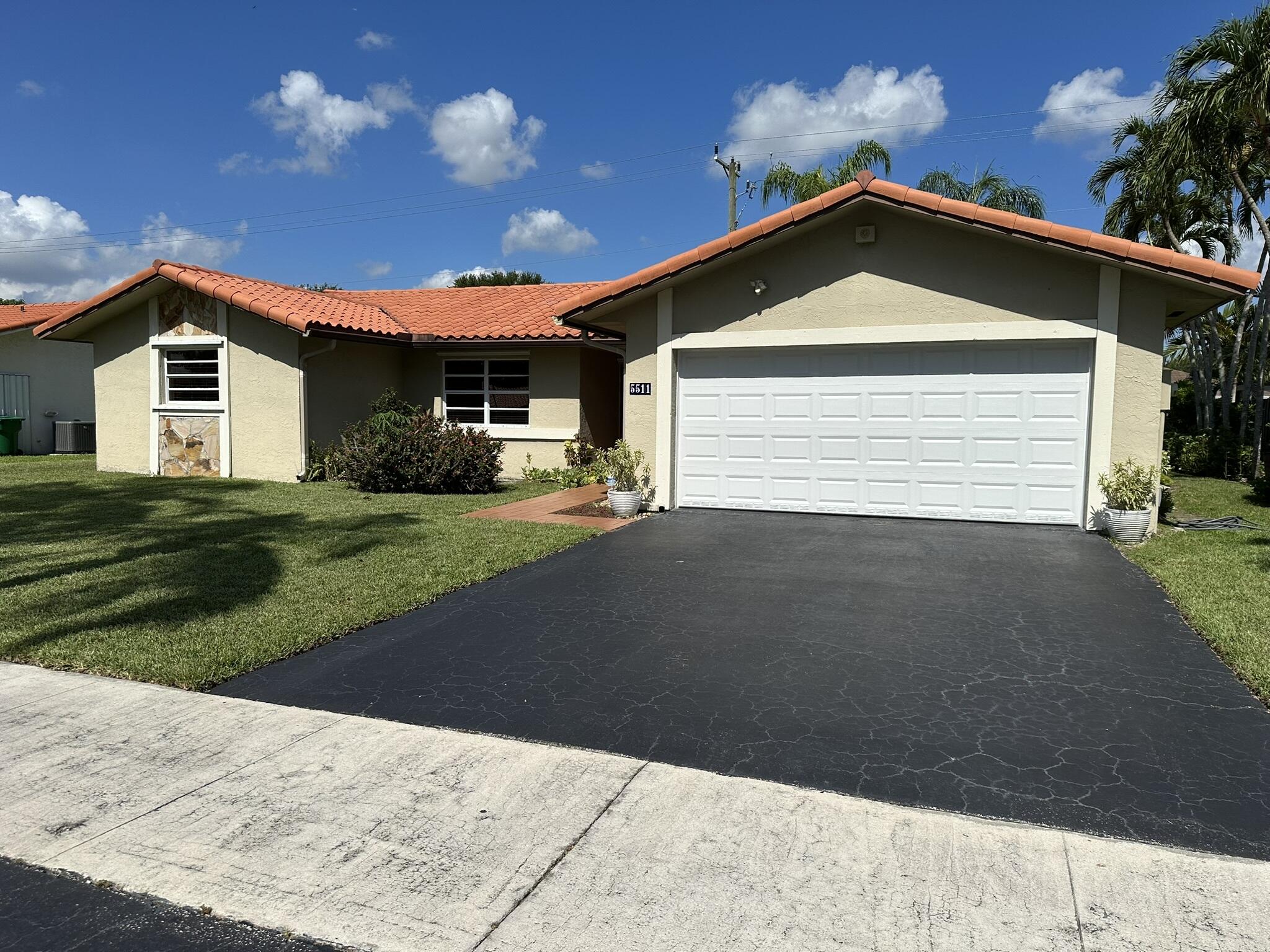 FOREST LAKE - Residential