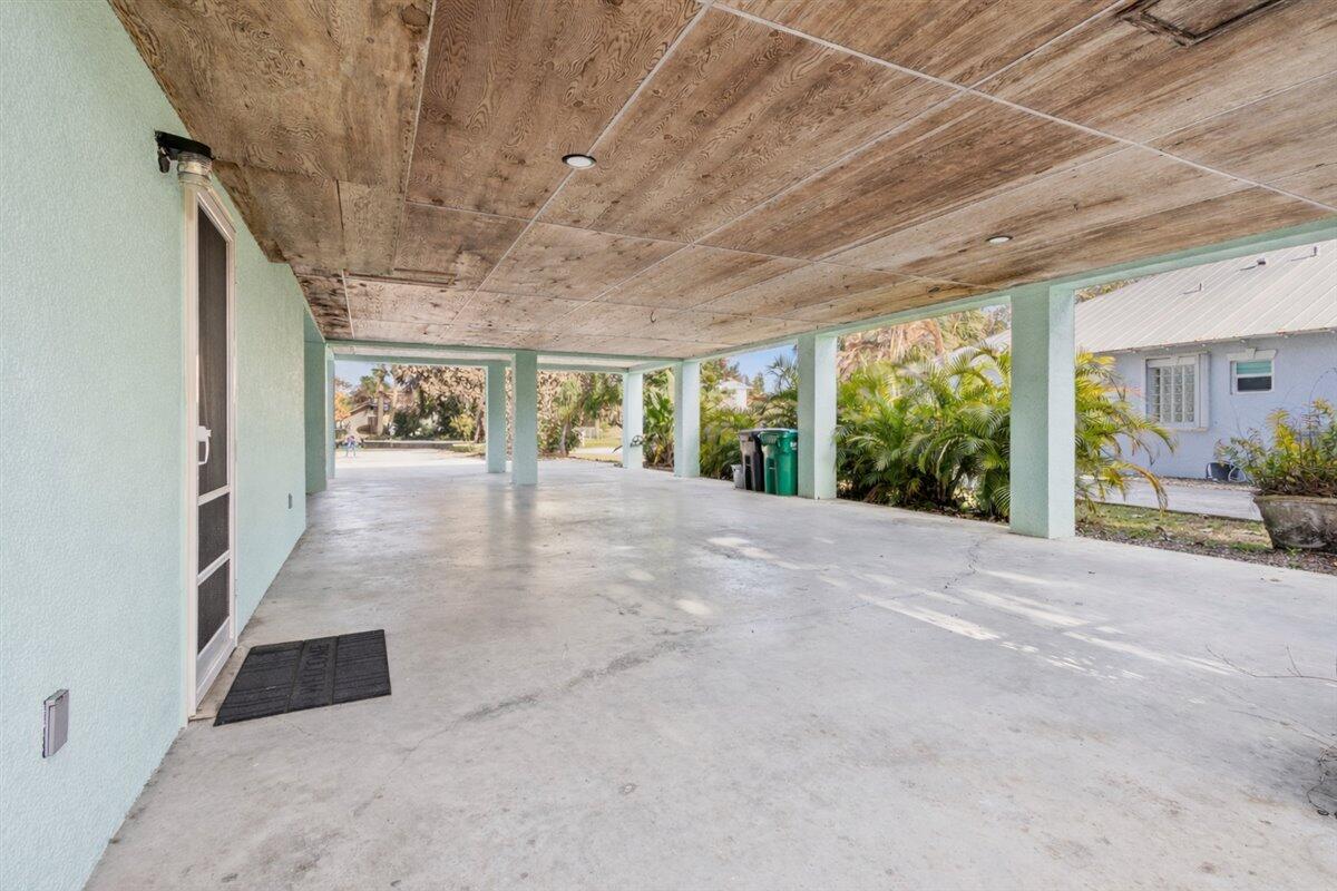 FORT PIERCE SHORES UNIT 5 REPLAT - Residential