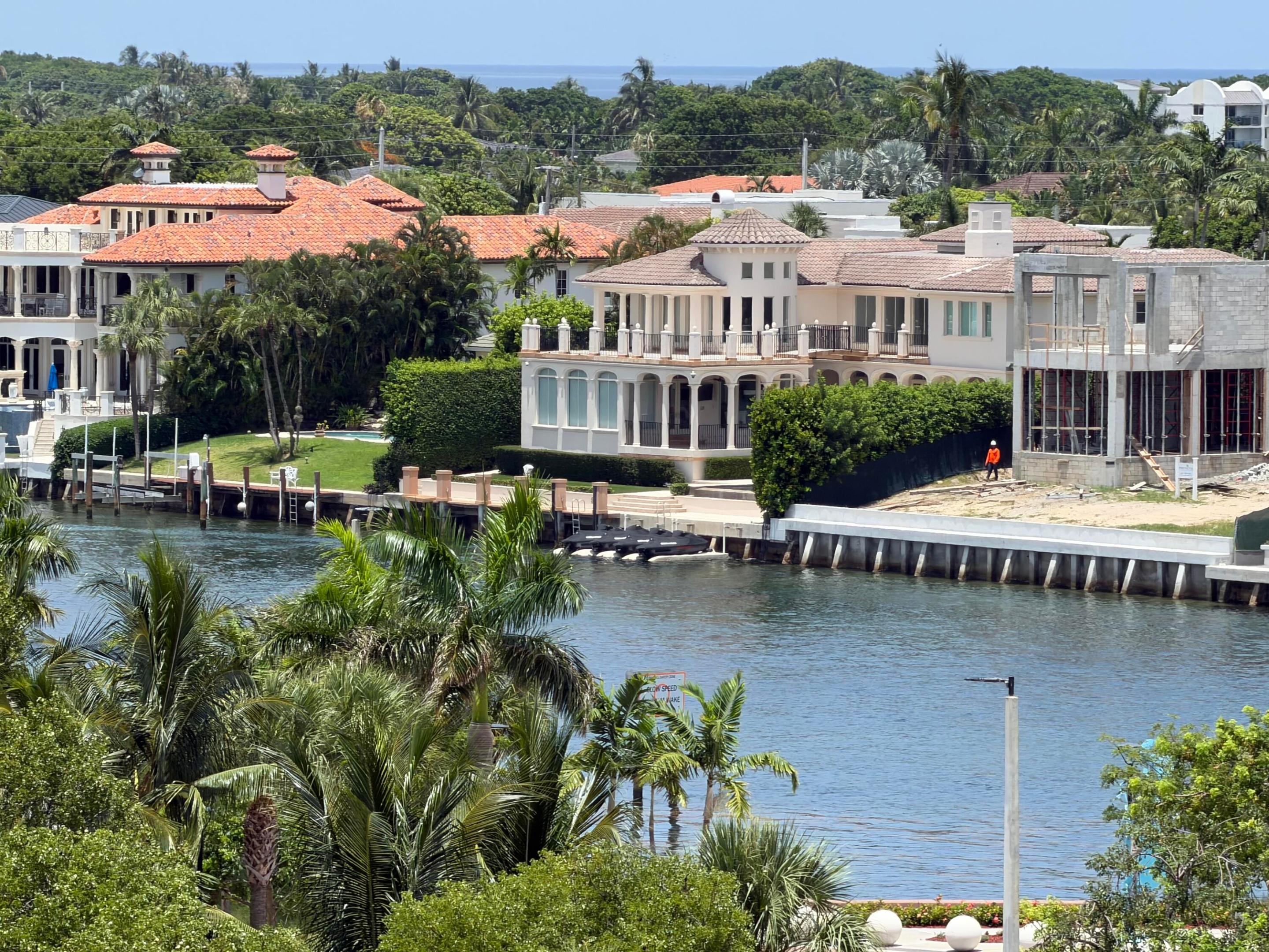 ROYAL PALM RESIDENCES - Residential