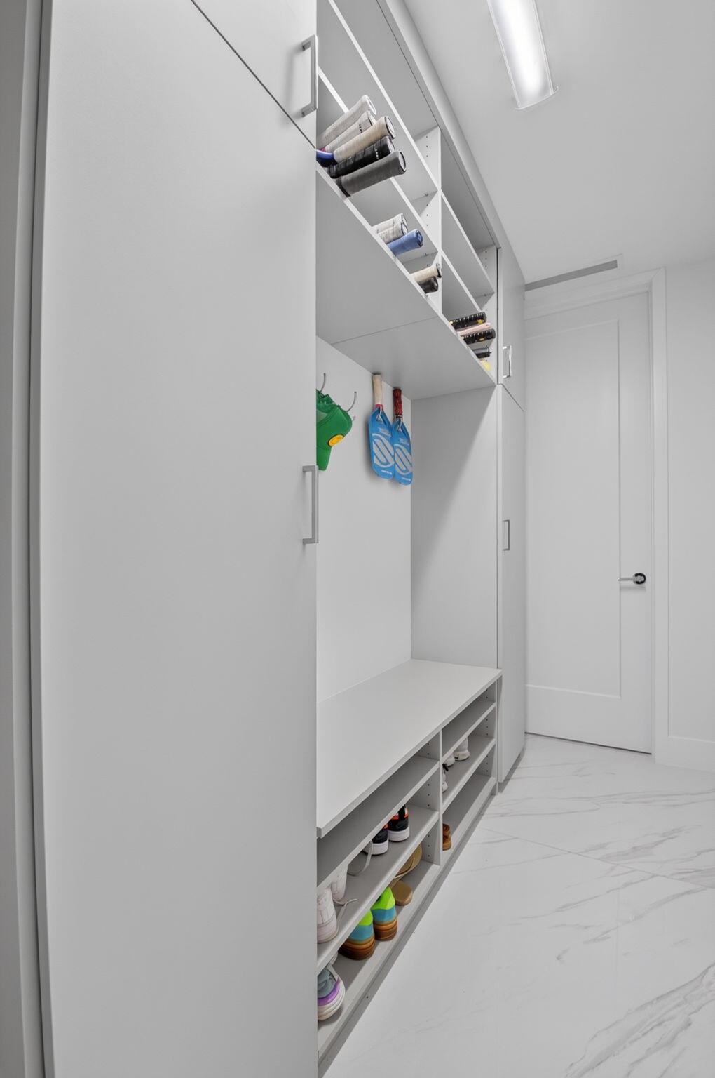 ROYAL PALM RESIDENCES - Residential