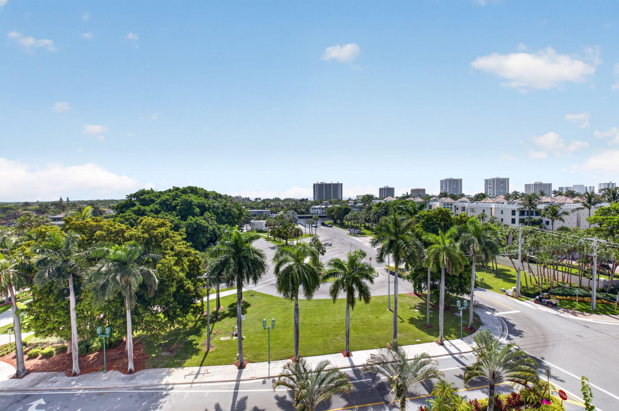 ROYAL PALM RESIDENCES - Residential