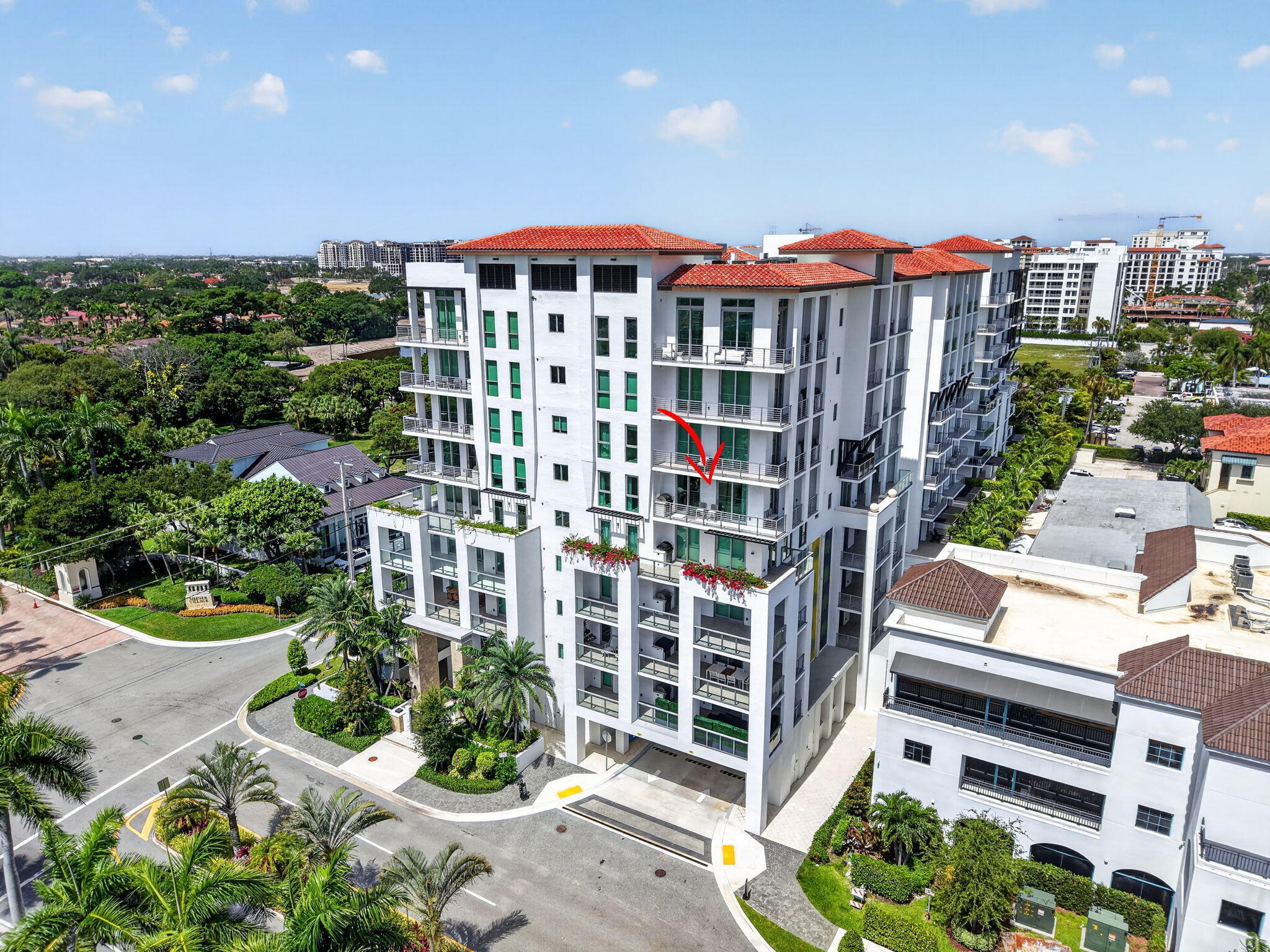 ROYAL PALM RESIDENCES - Residential