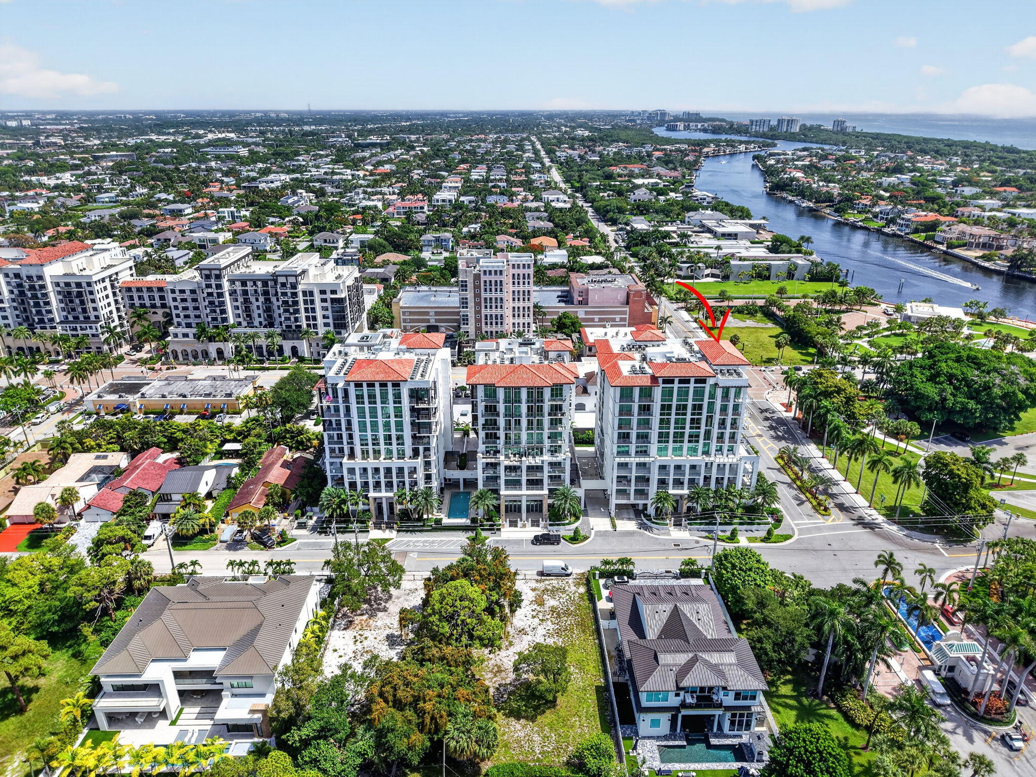 ROYAL PALM RESIDENCES - Residential
