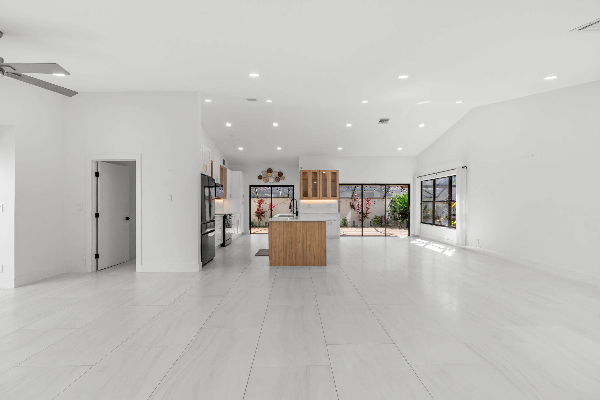 PRADERA PH 2 - Residential