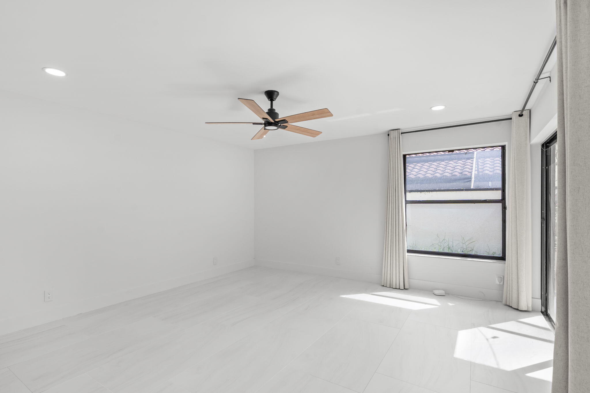 PRADERA PH 2 - Residential