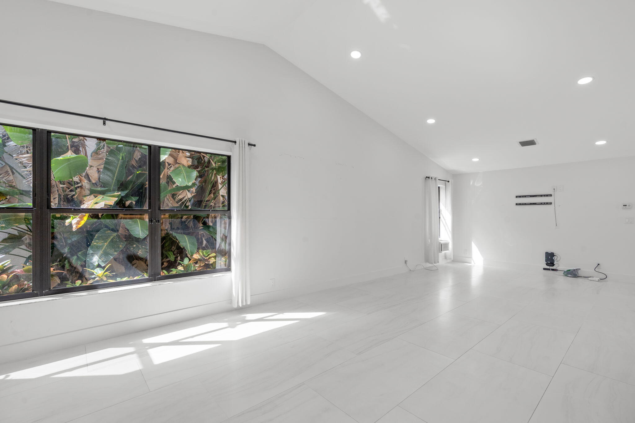 PRADERA PH 2 - Residential