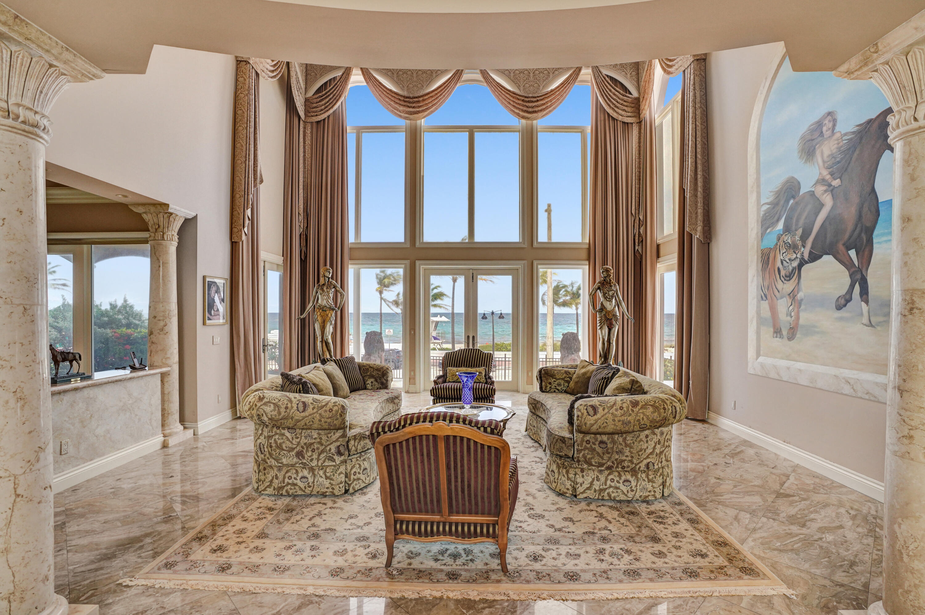 LAS OLAS BY THE SEA EXT - Residential