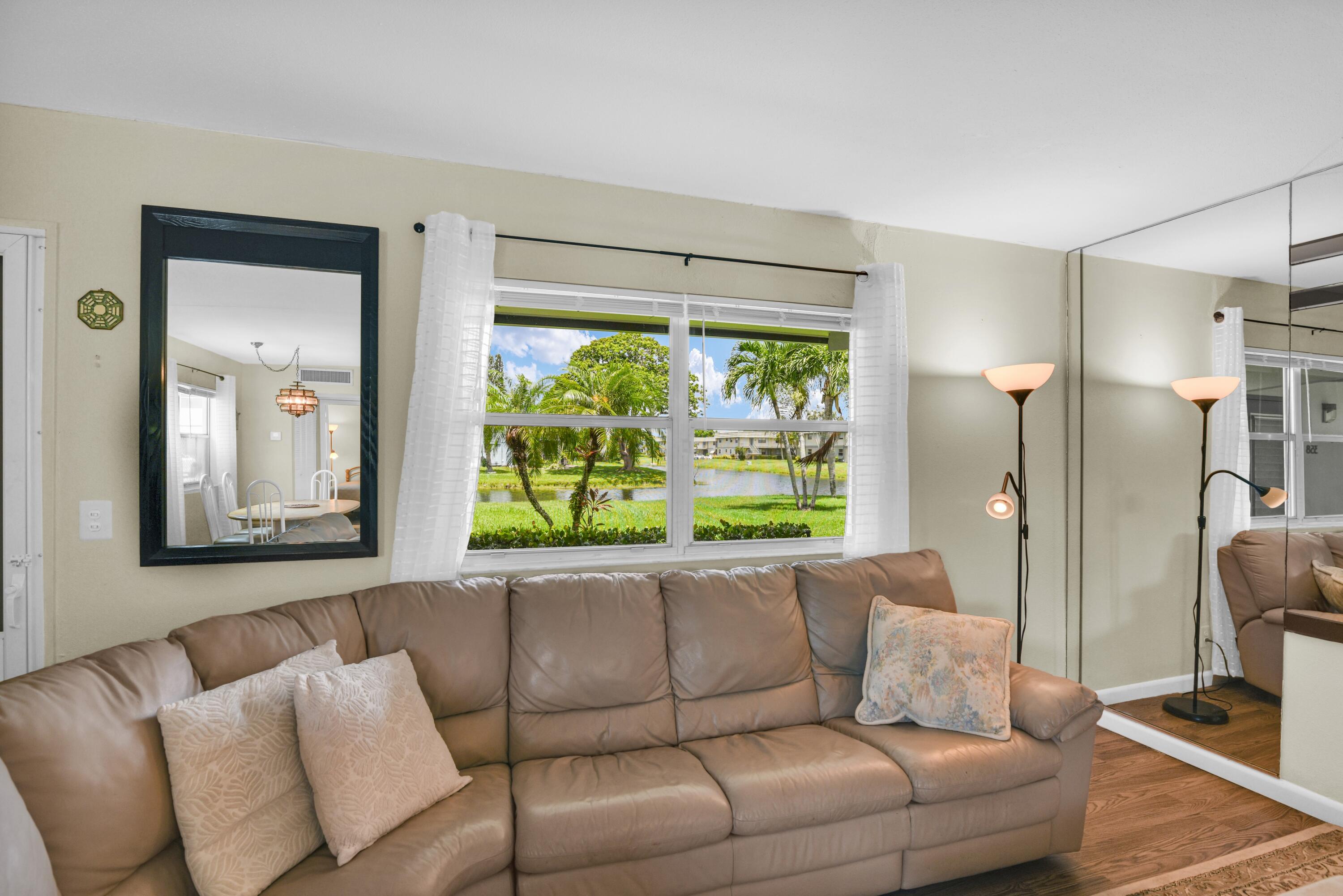 KINGS POINT SAXONY CONDOS - Residential