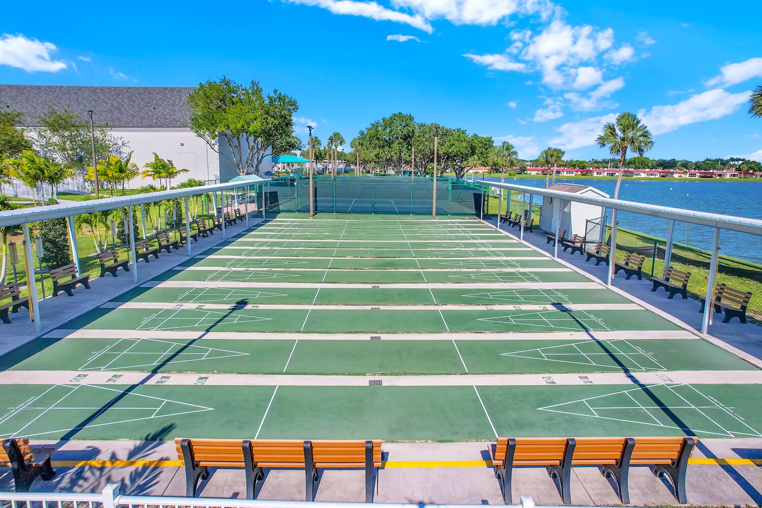 KINGS POINT SAXONY CONDOS - Residential