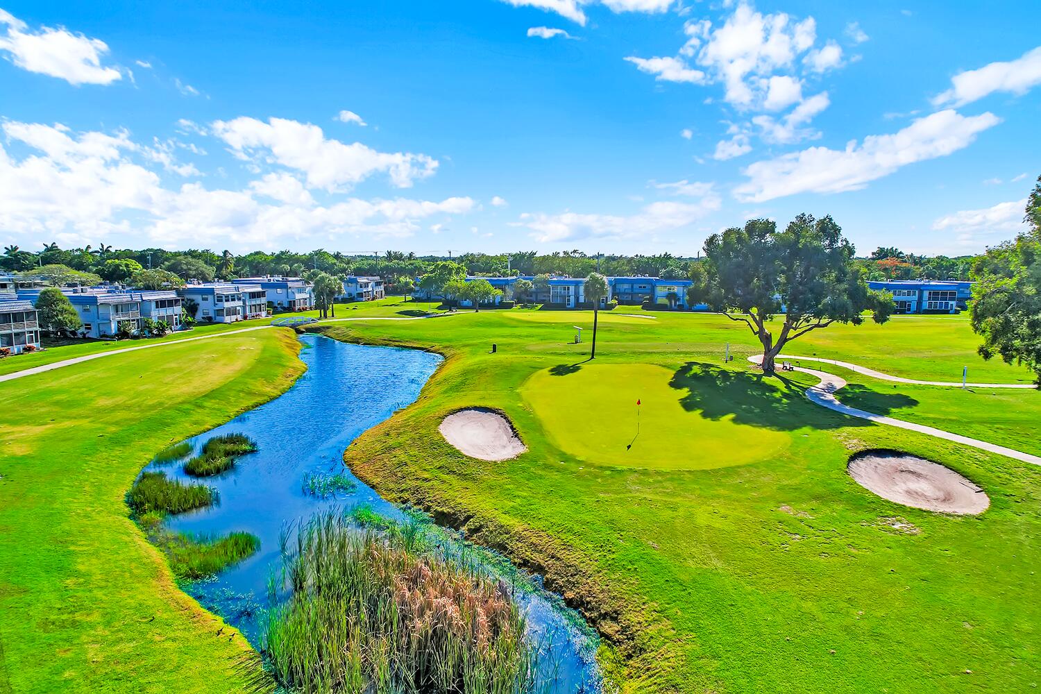 KINGS POINT SAXONY CONDOS - Residential