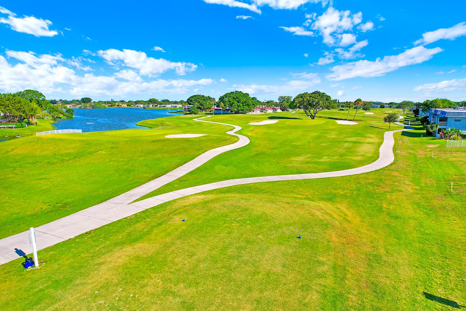 KINGS POINT SAXONY CONDOS - Residential