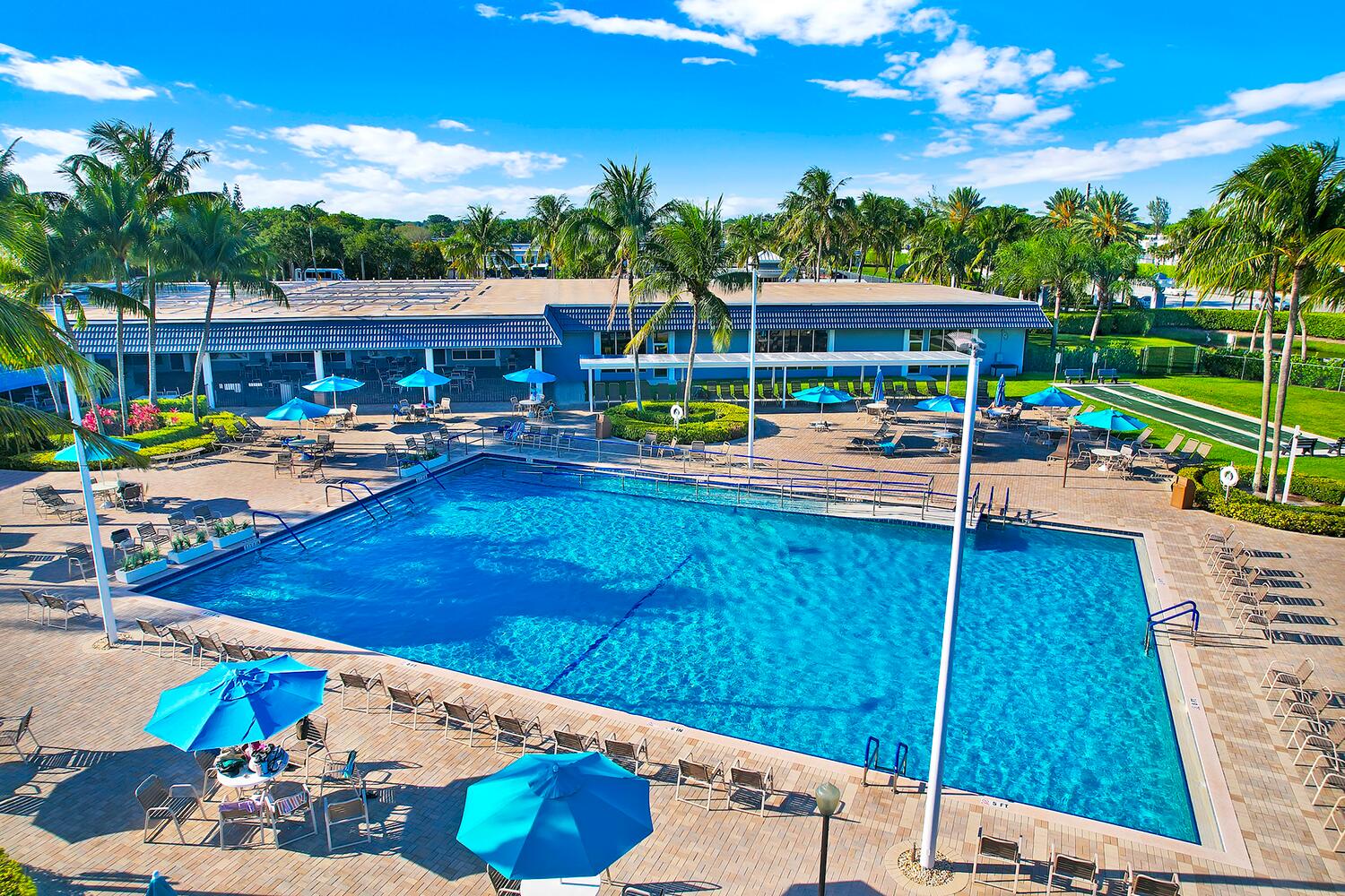 KINGS POINT SAXONY CONDOS - Residential