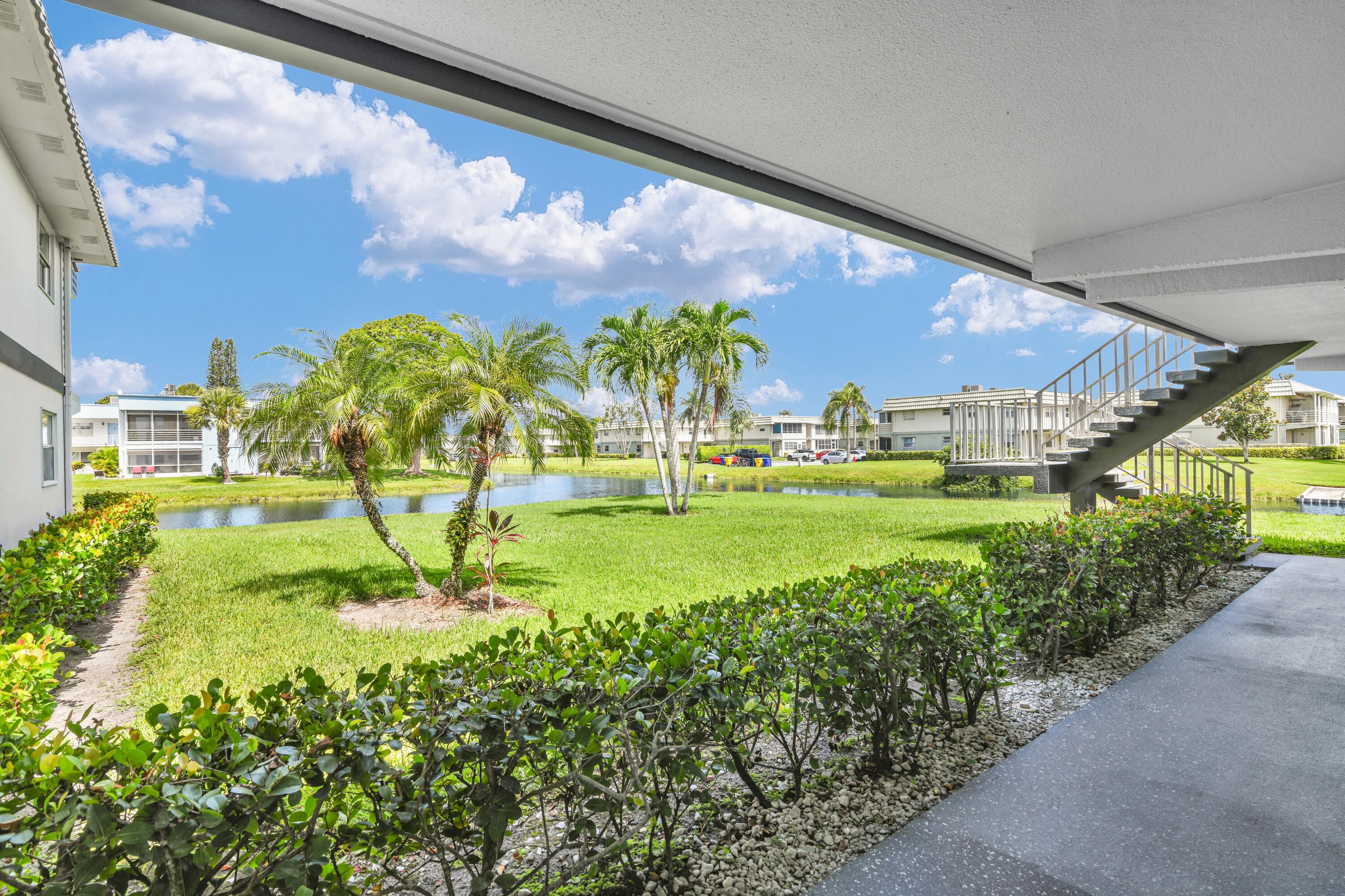 KINGS POINT SAXONY CONDOS - Residential