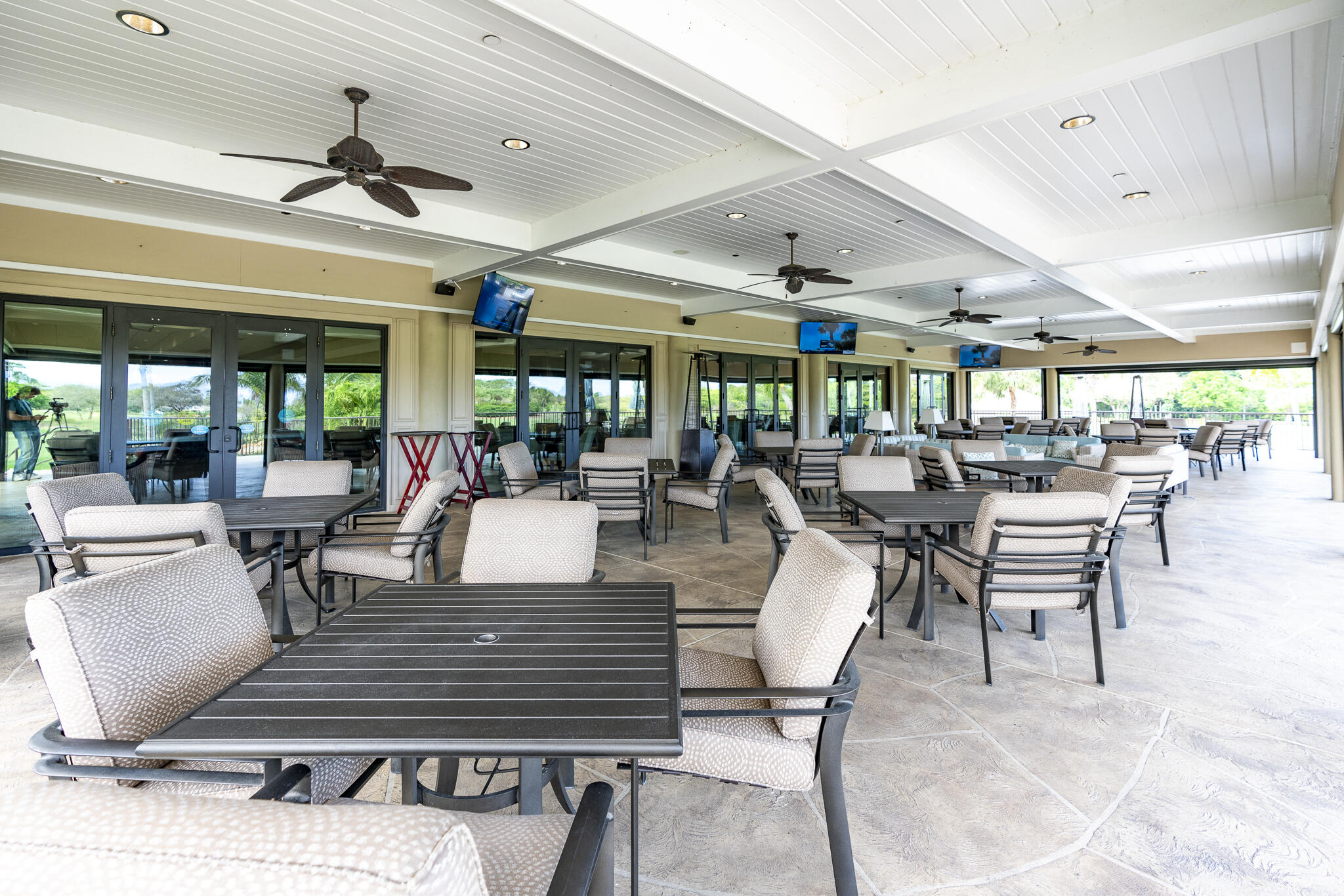 PIPERS LANDING GARDEN APARTMENTS CONDO - Residential