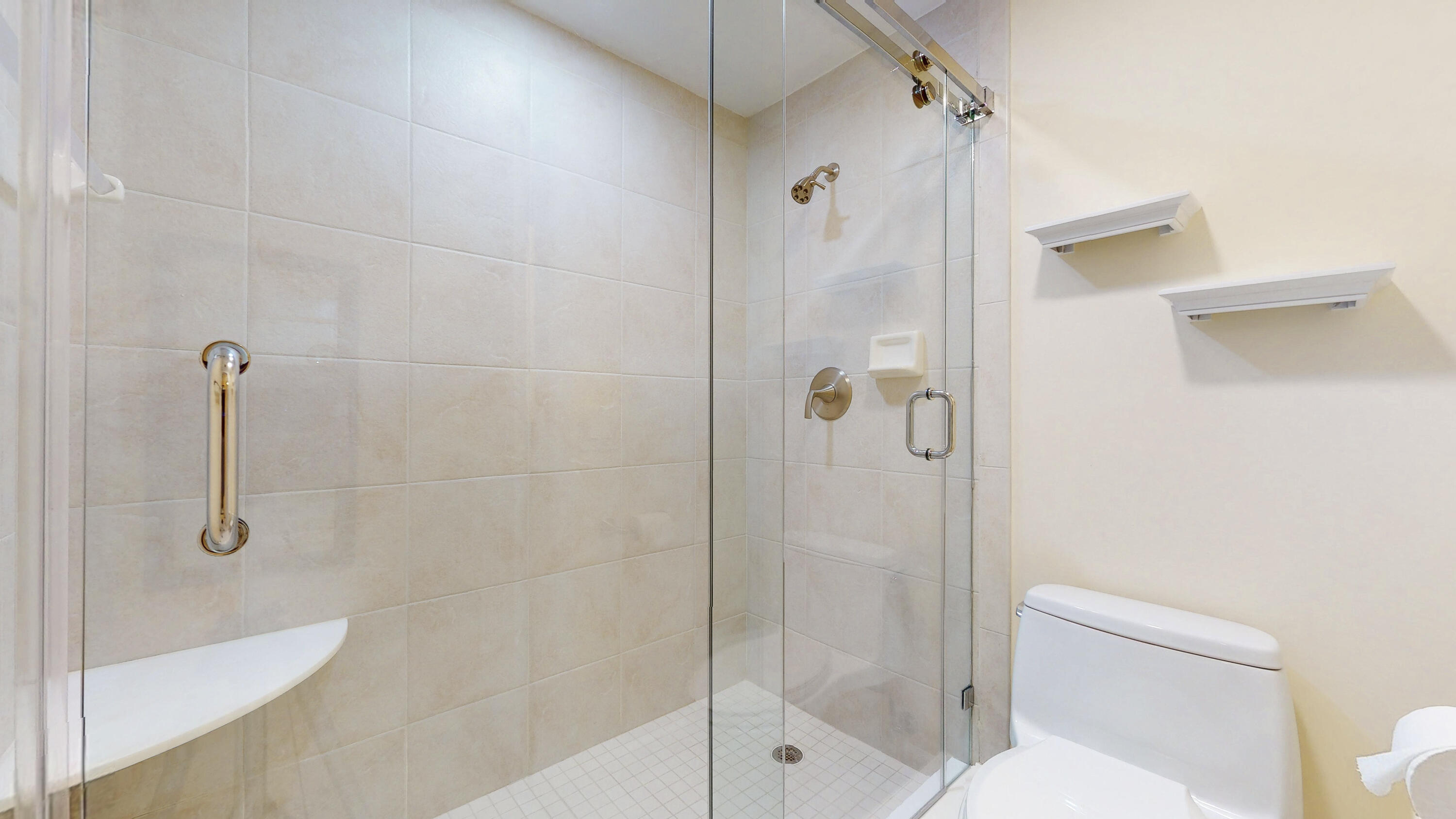 PIPERS LANDING GARDEN APARTMENTS CONDO - Residential