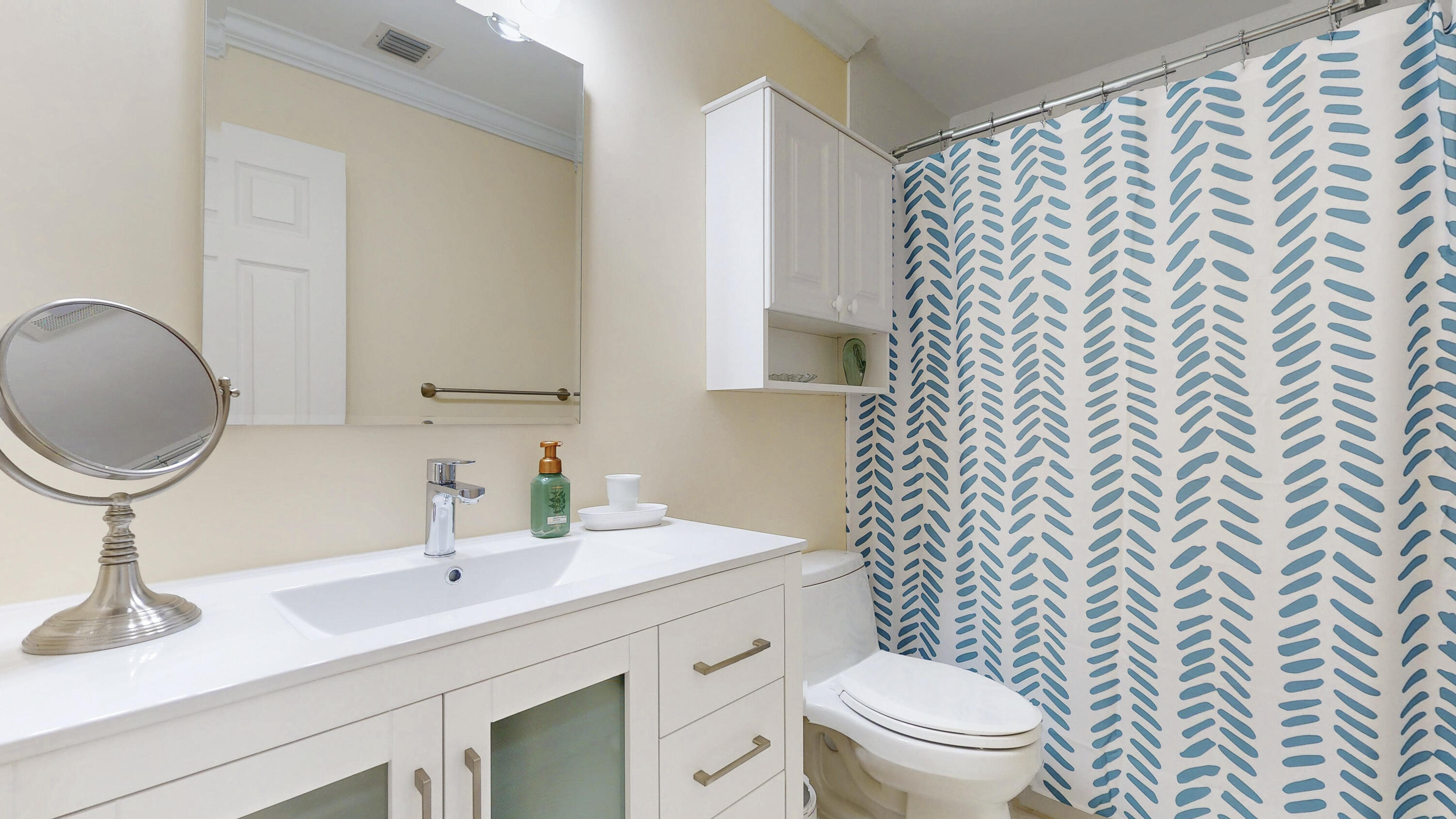 PIPERS LANDING GARDEN APARTMENTS CONDO - Residential
