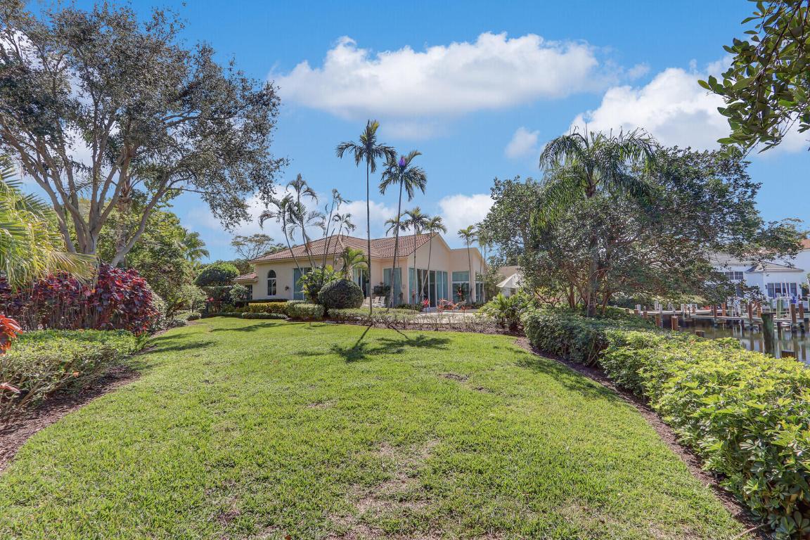 FRENCHMANS CREEK - Residential