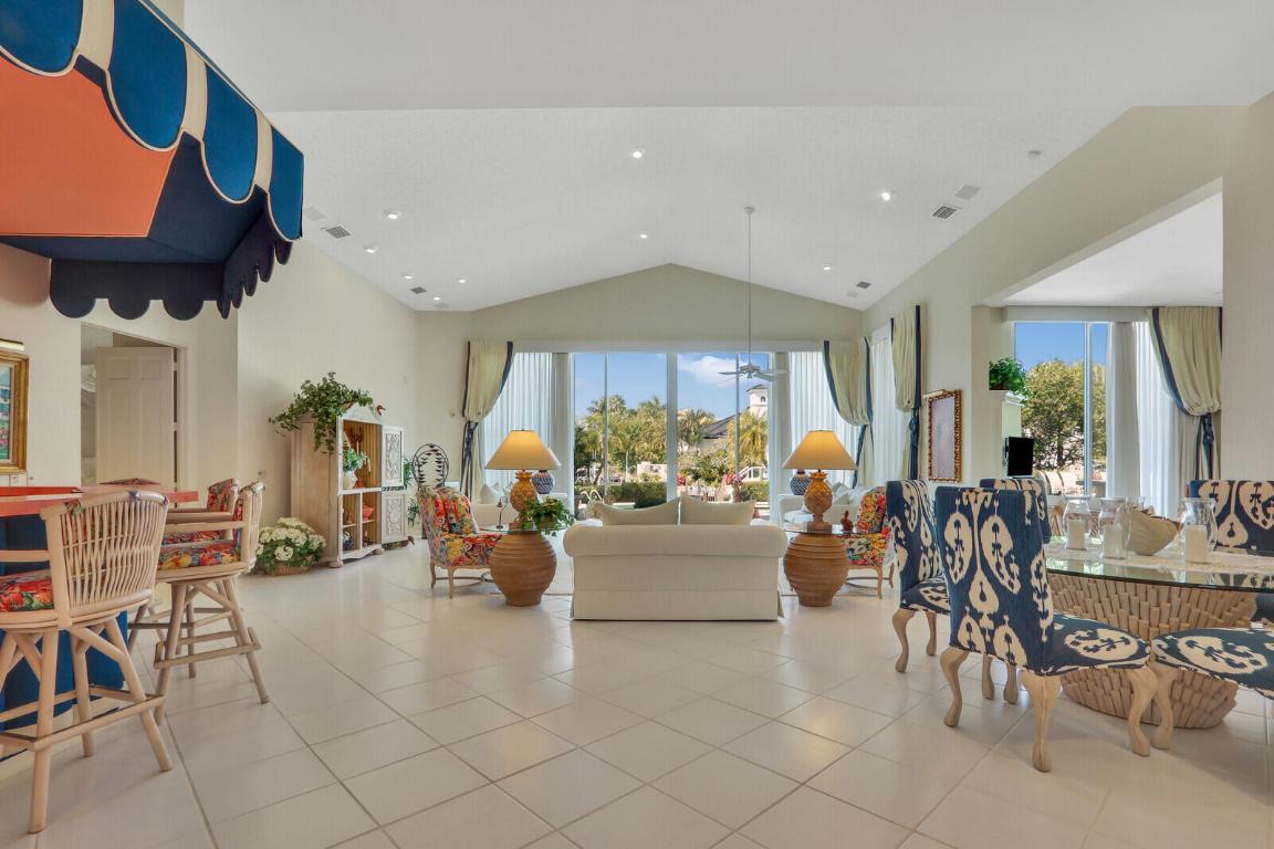 FRENCHMANS CREEK - Residential