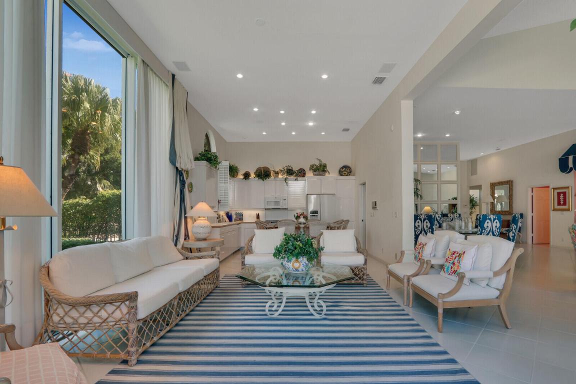 FRENCHMANS CREEK - Residential