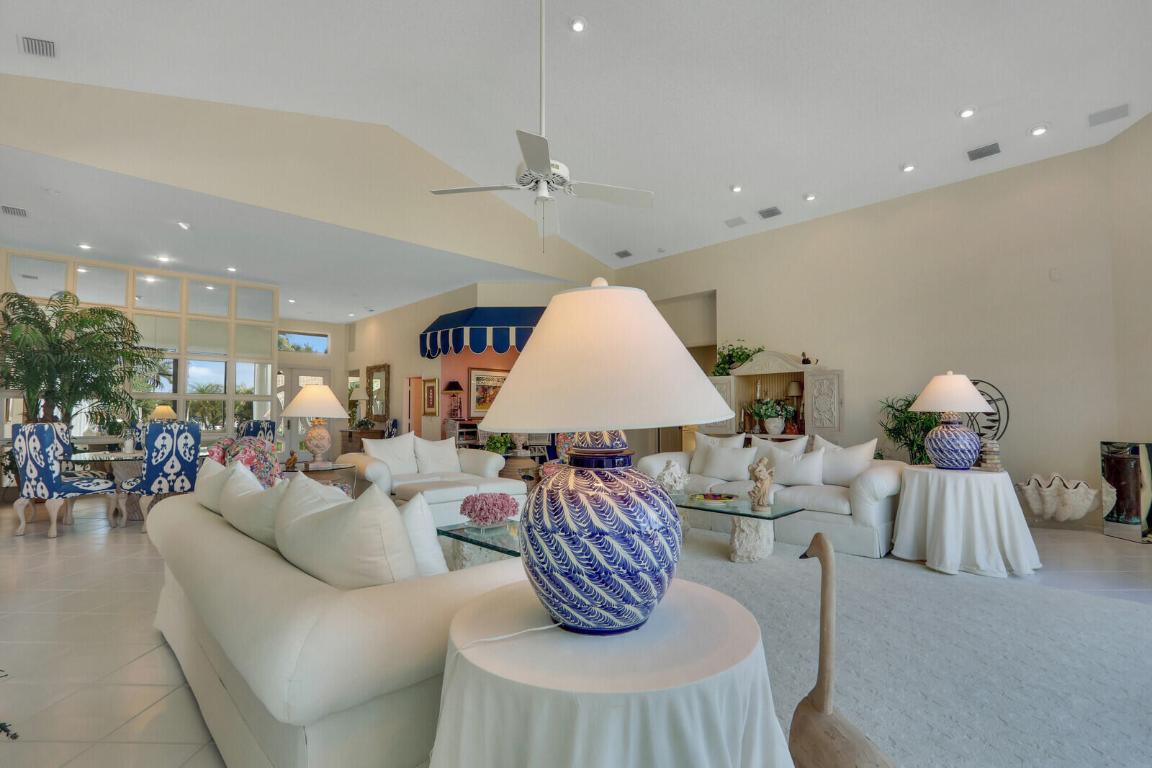 FRENCHMANS CREEK - Residential