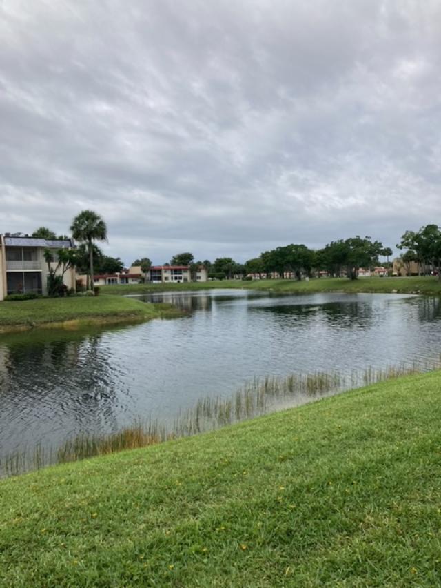 GOLDEN LAKES - Residential