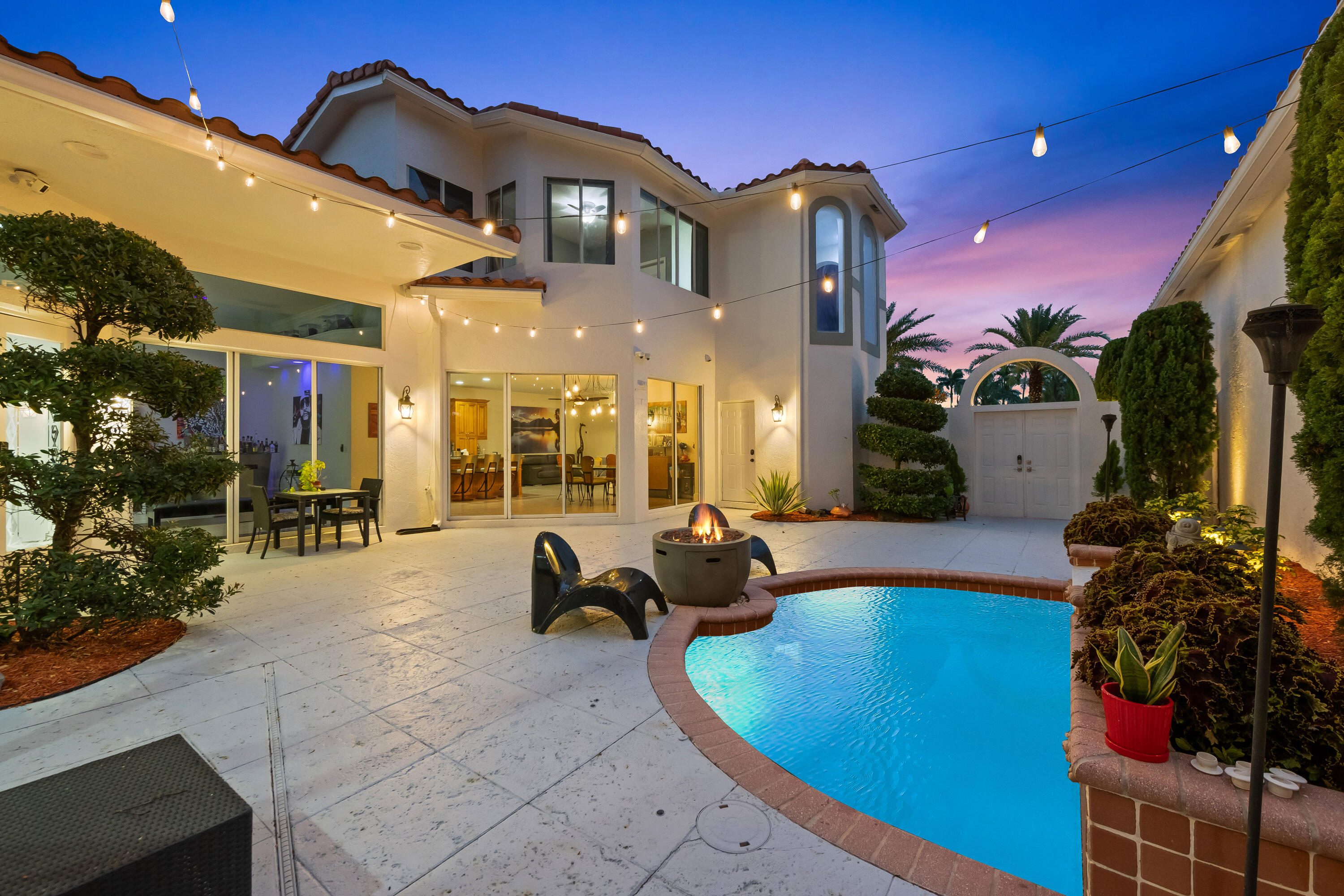 GRAND PALMS - Residential