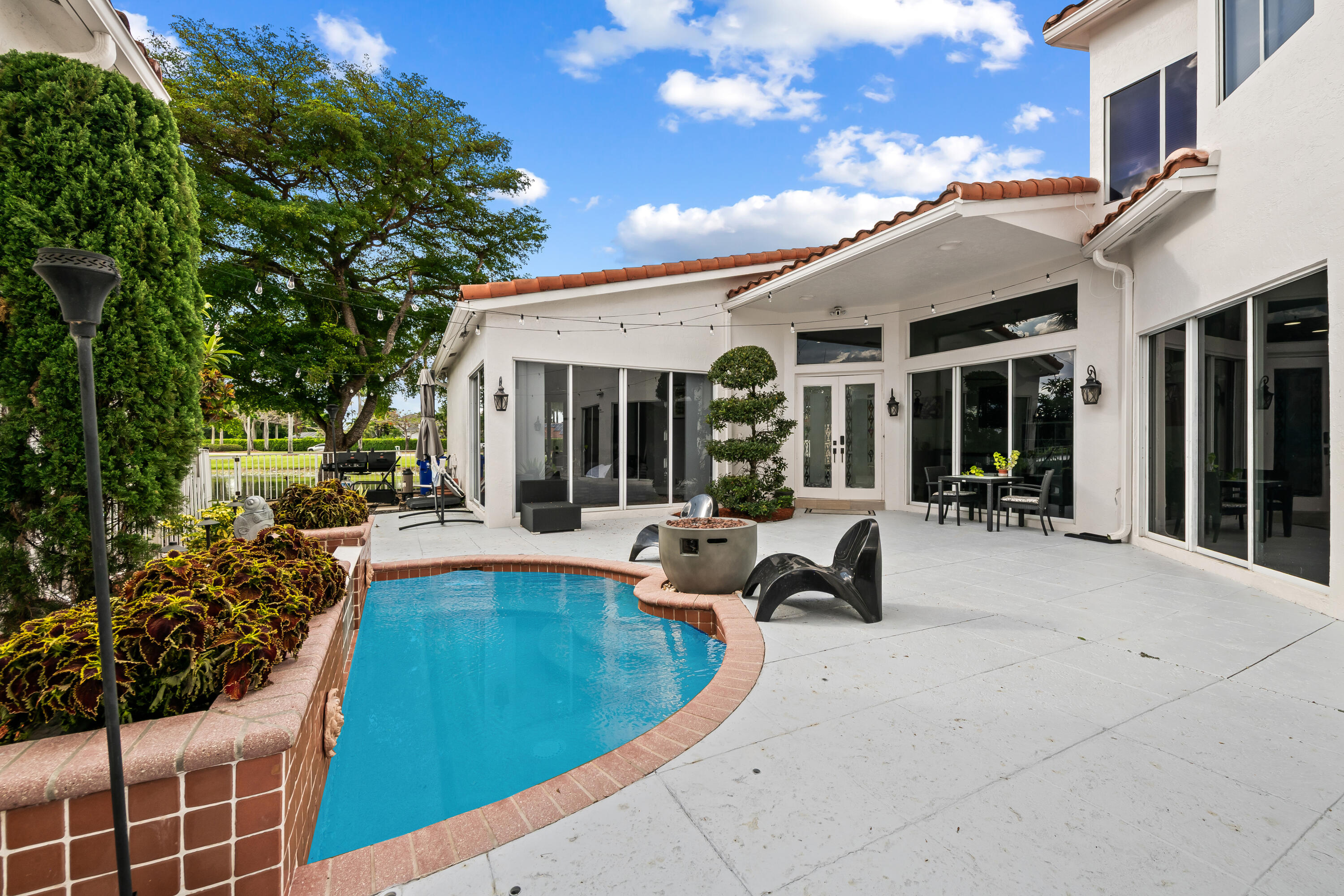 GRAND PALMS - Residential