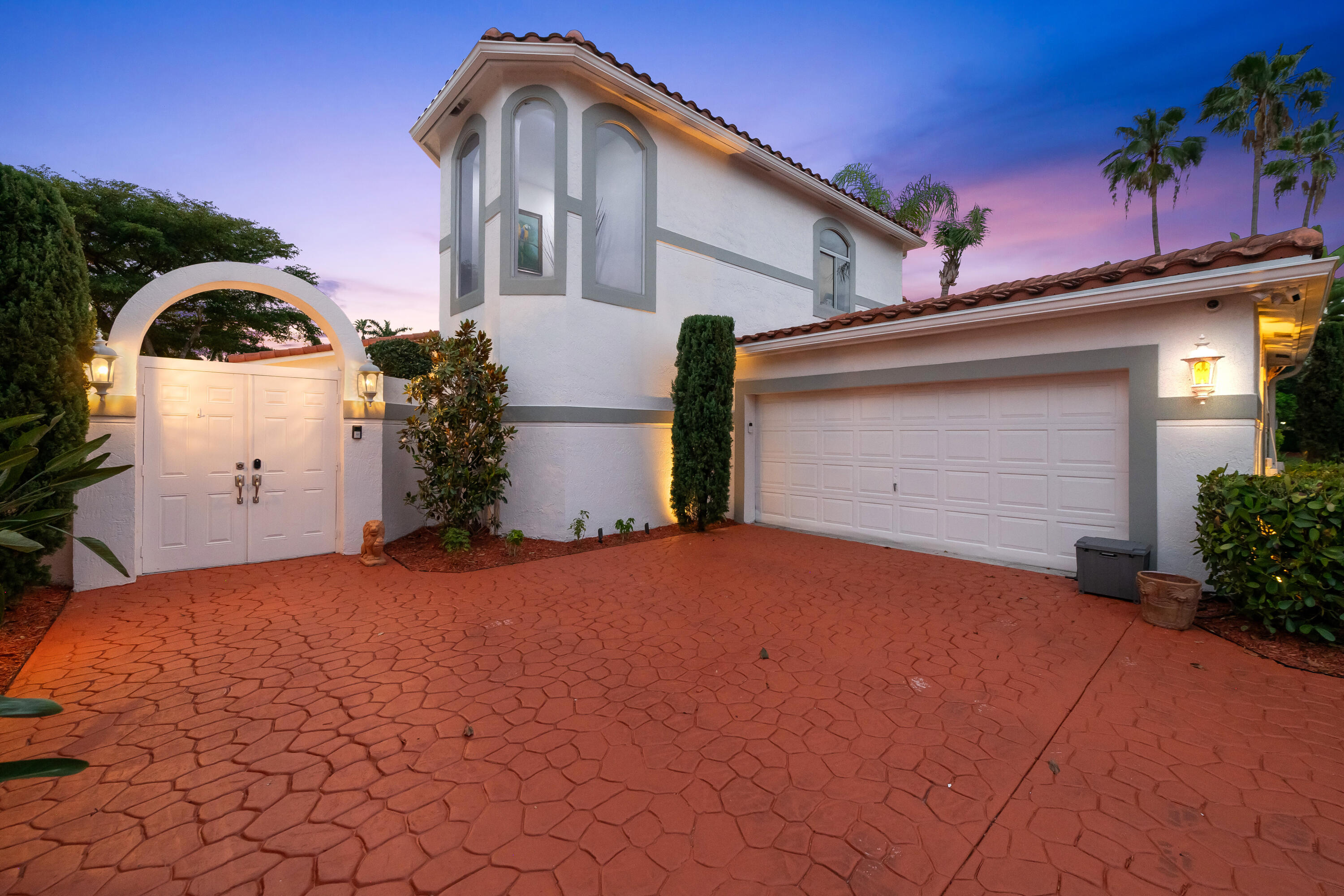 GRAND PALMS - Residential
