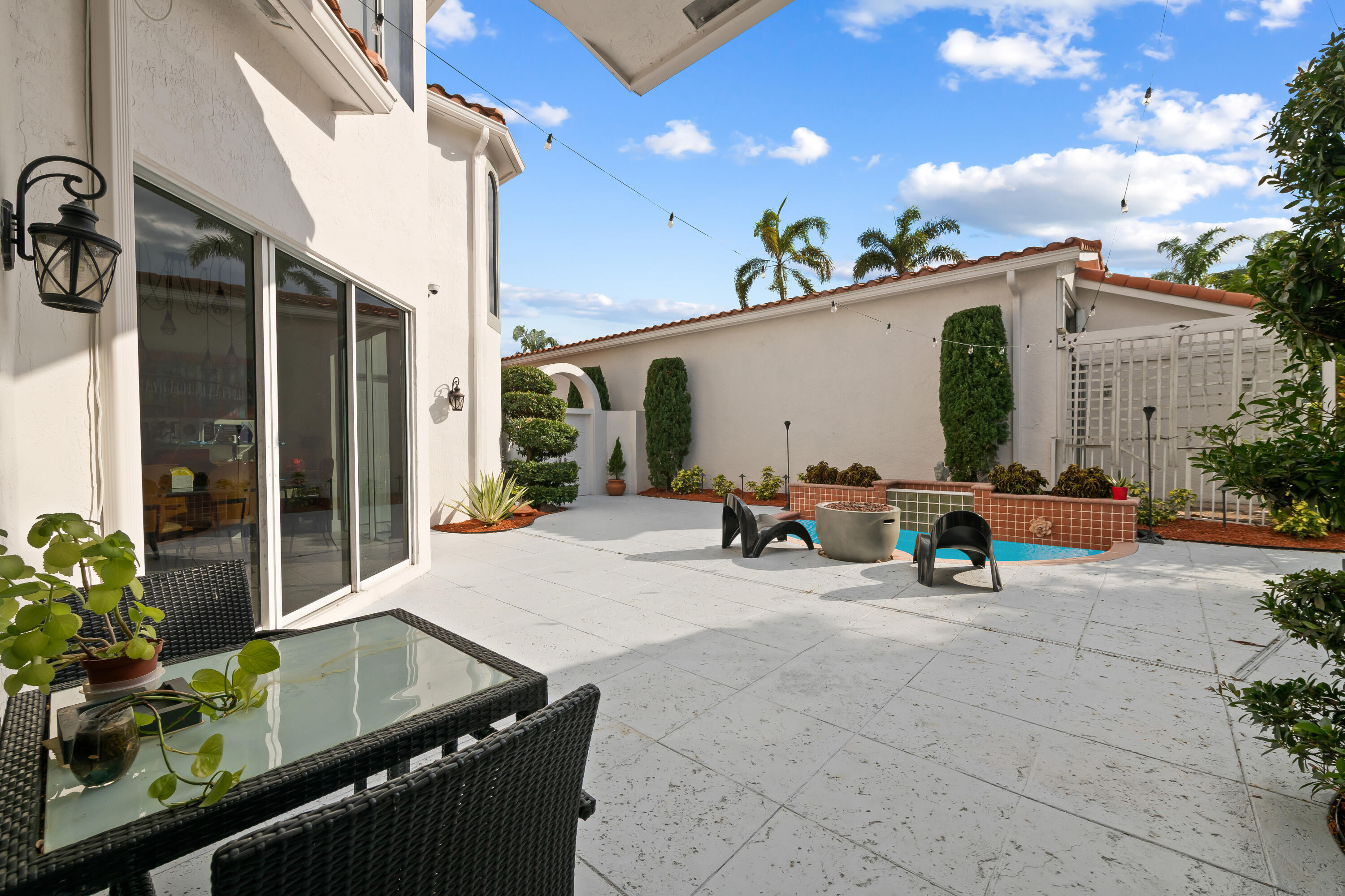 GRAND PALMS - Residential
