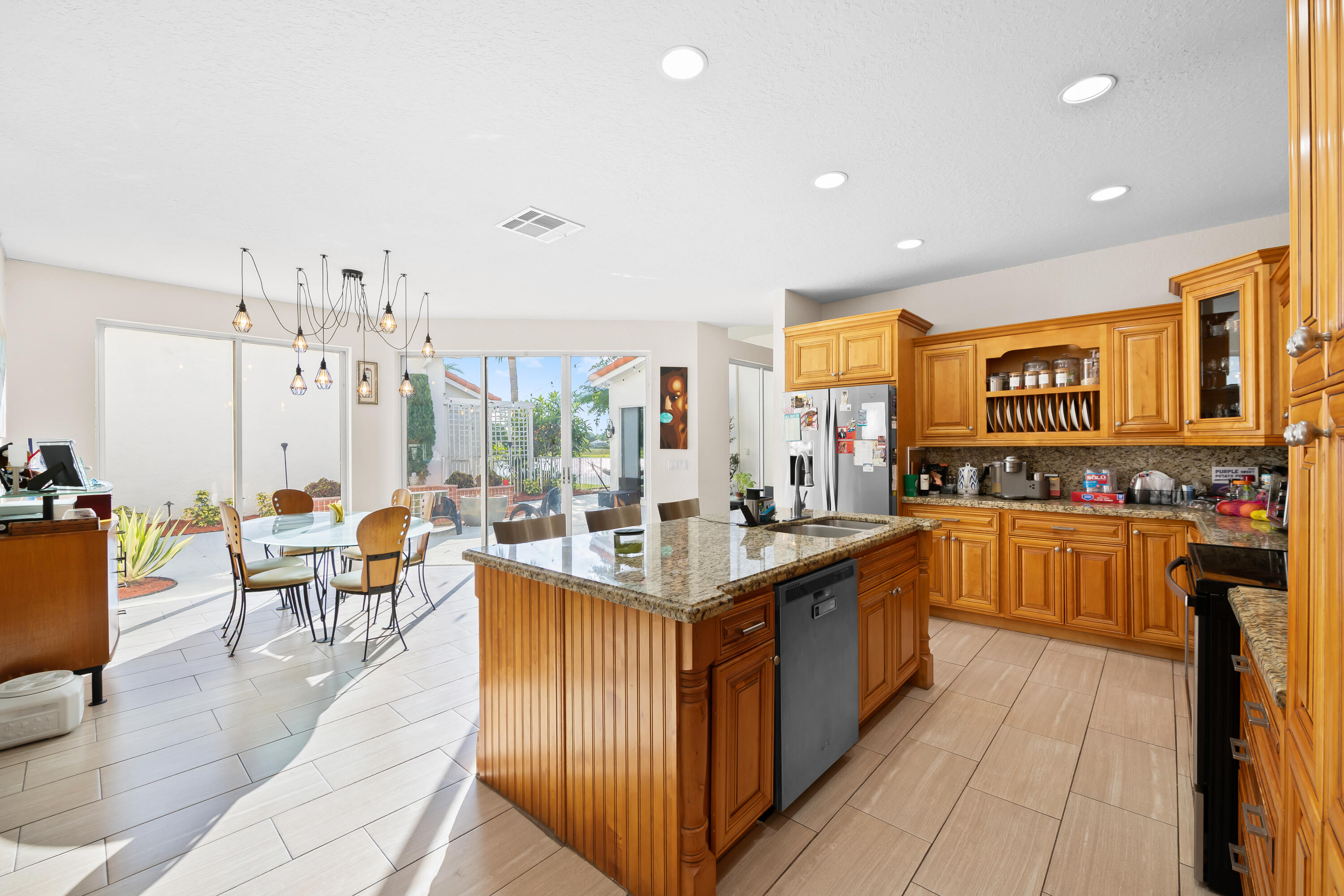 GRAND PALMS - Residential