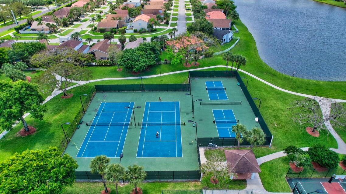 BOCA LANDINGS - Residential Lease