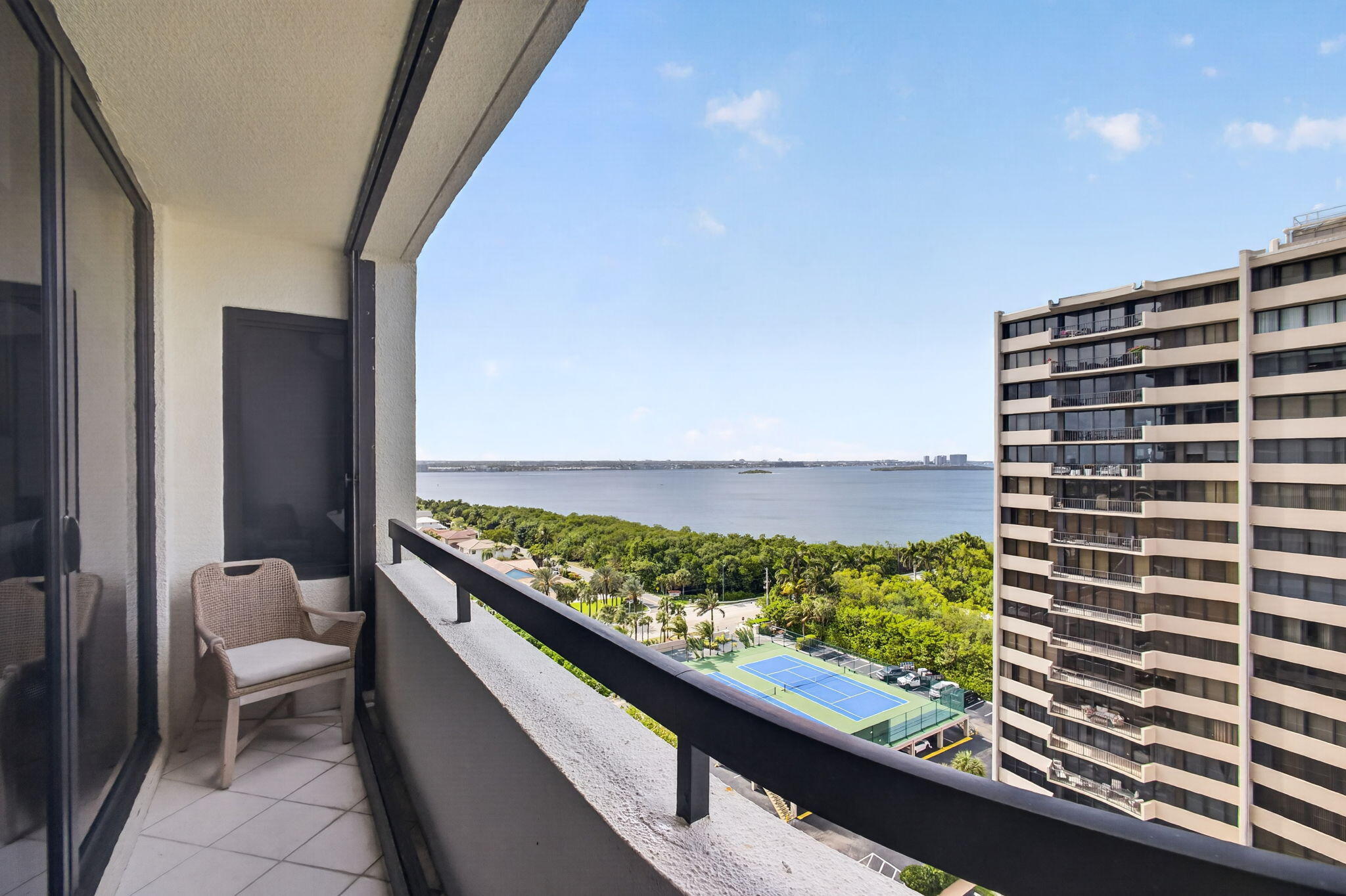 MARTINIQUE 2 CONDO - Residential