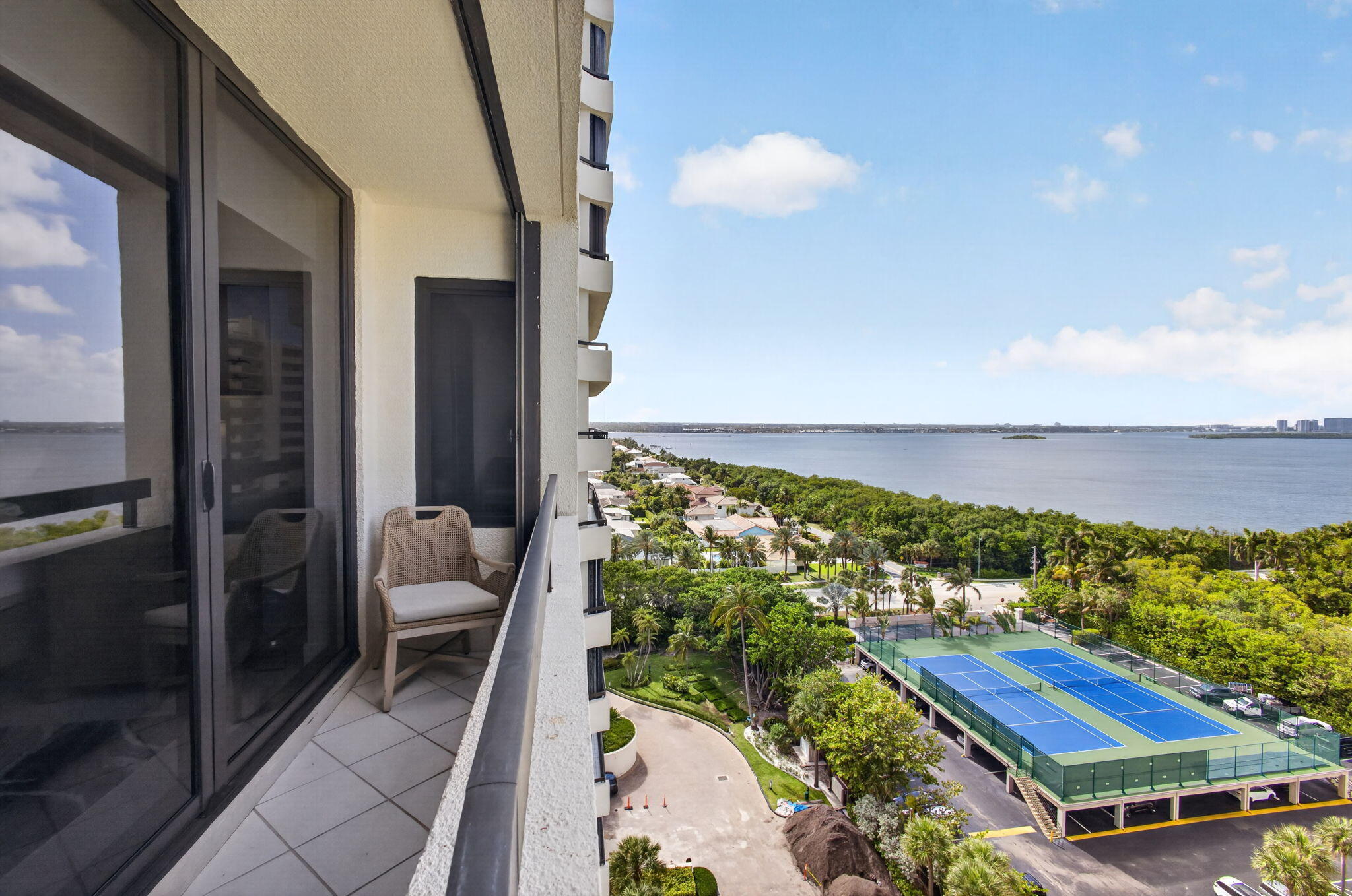 MARTINIQUE 2 CONDO - Residential