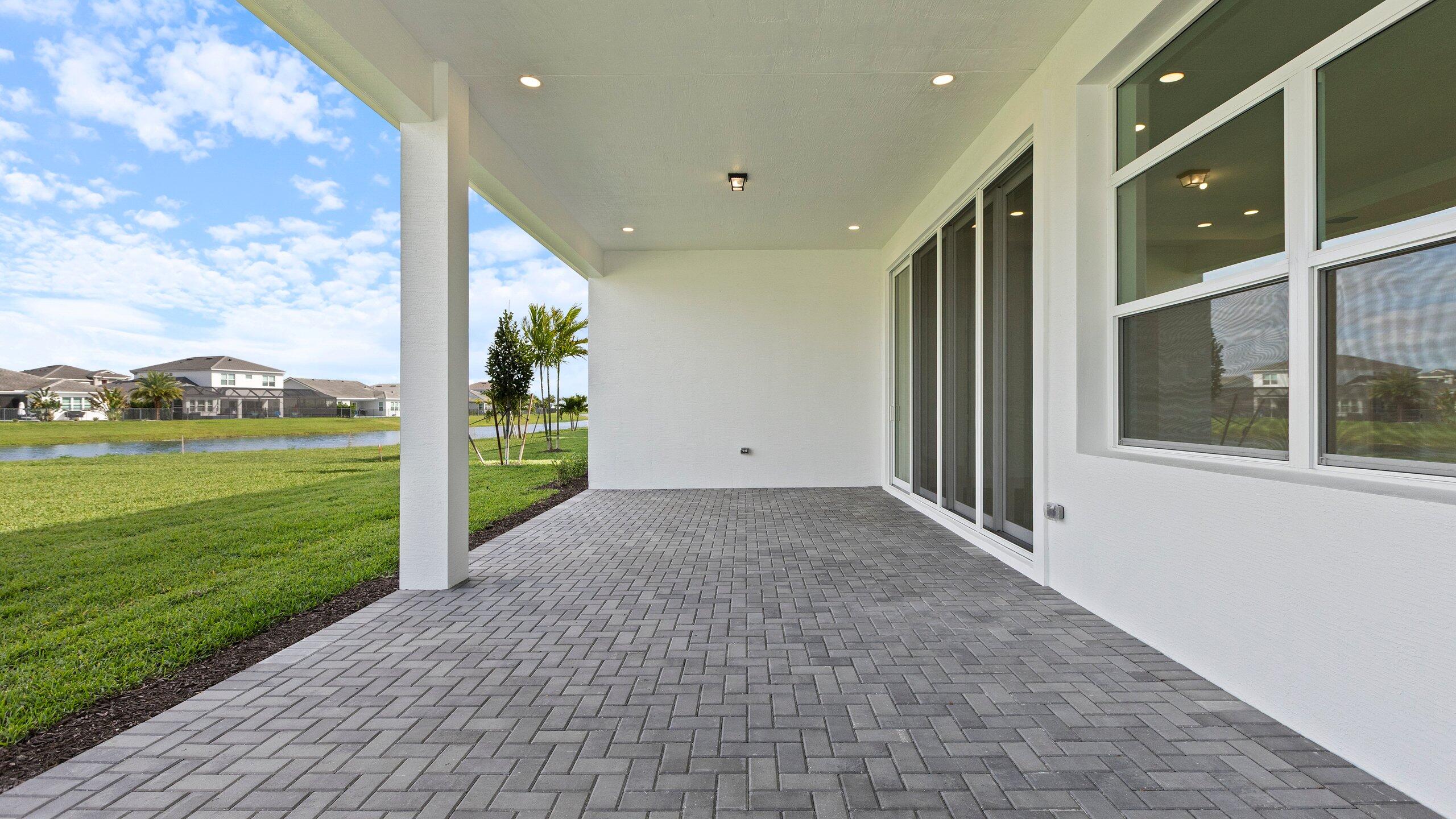 CRESSWIND PALM BEACH - Residential