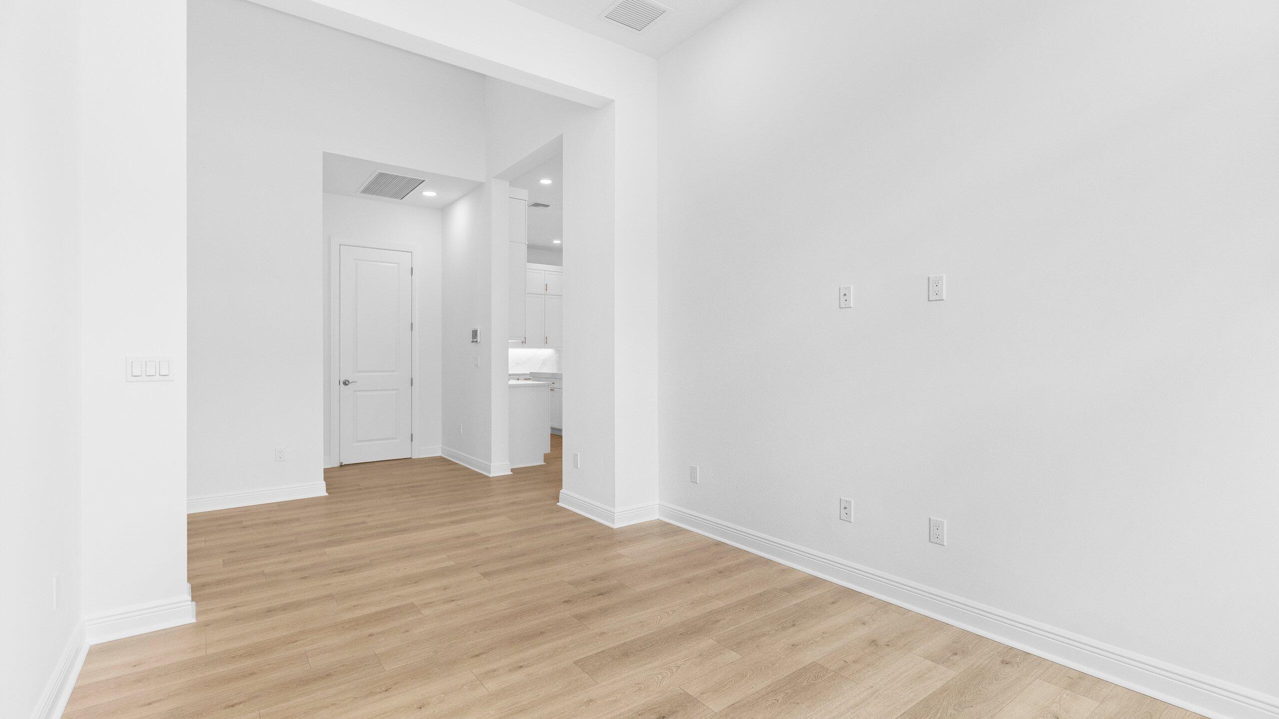 CRESSWIND PALM BEACH - Residential