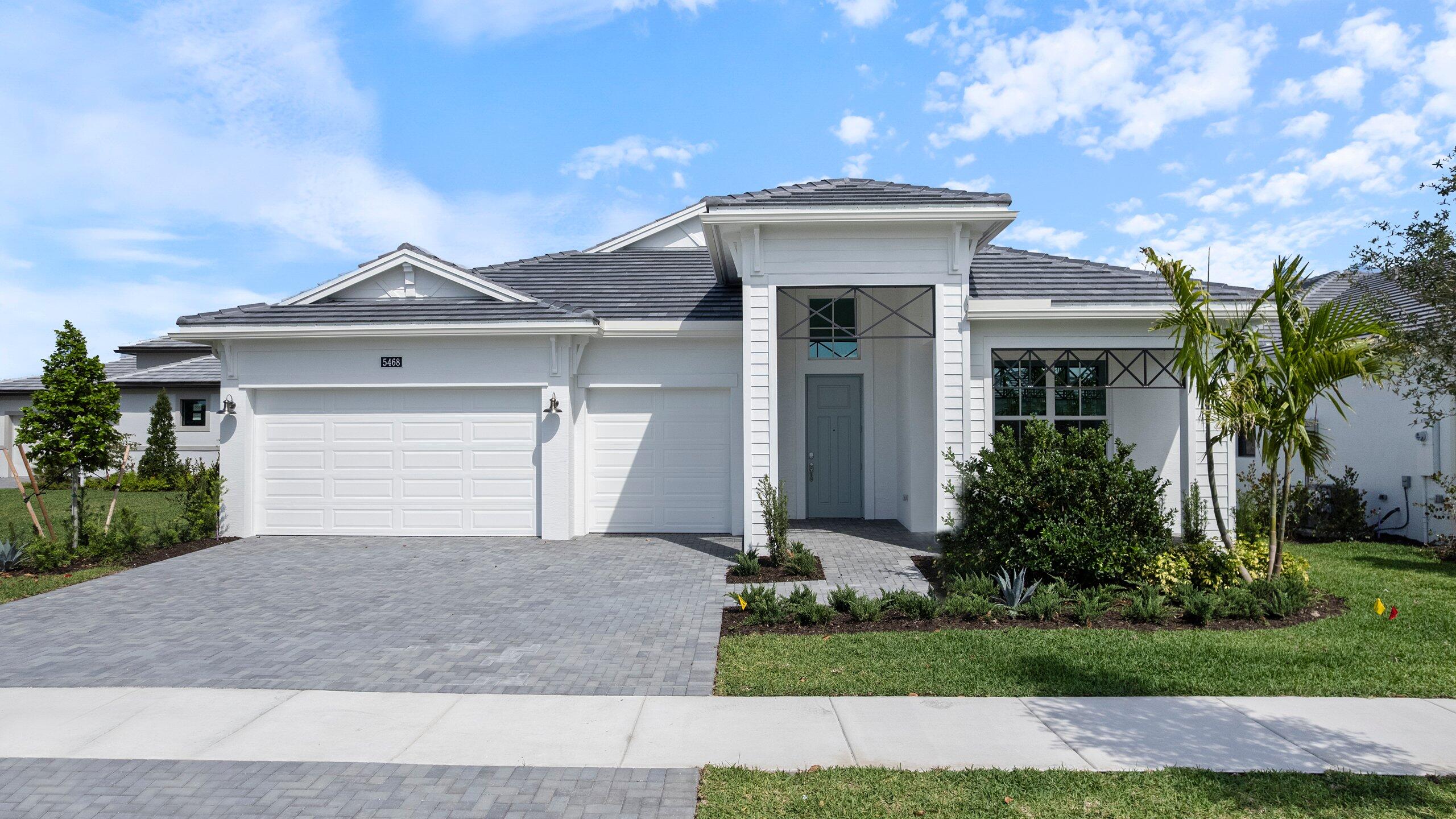 CRESSWIND PALM BEACH - Residential